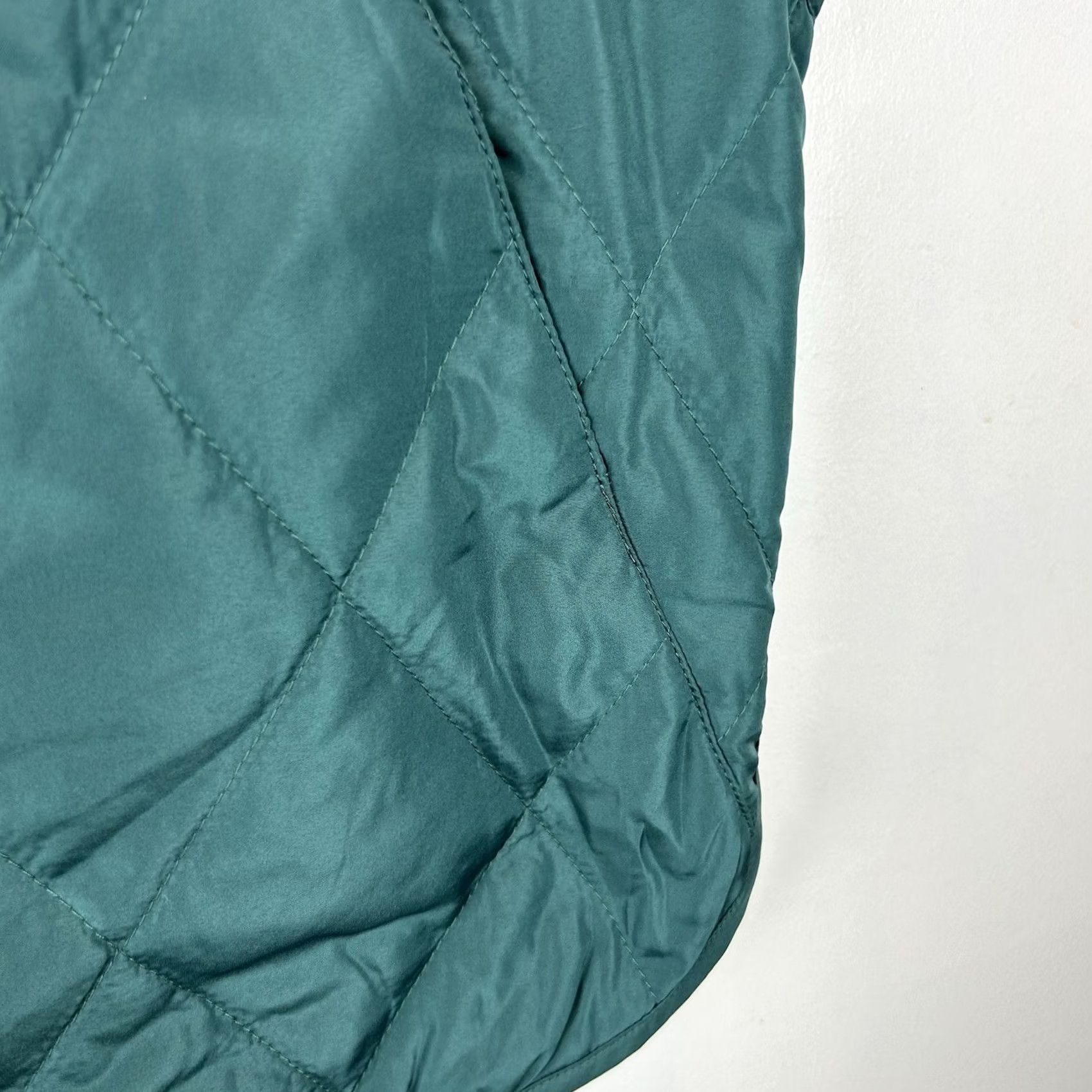 Vintage Haptics Puffer Vest Womens L Green Quilted Snap Front Casual Vest Size L / US 10 / IT 46 - 7 Thumbnail