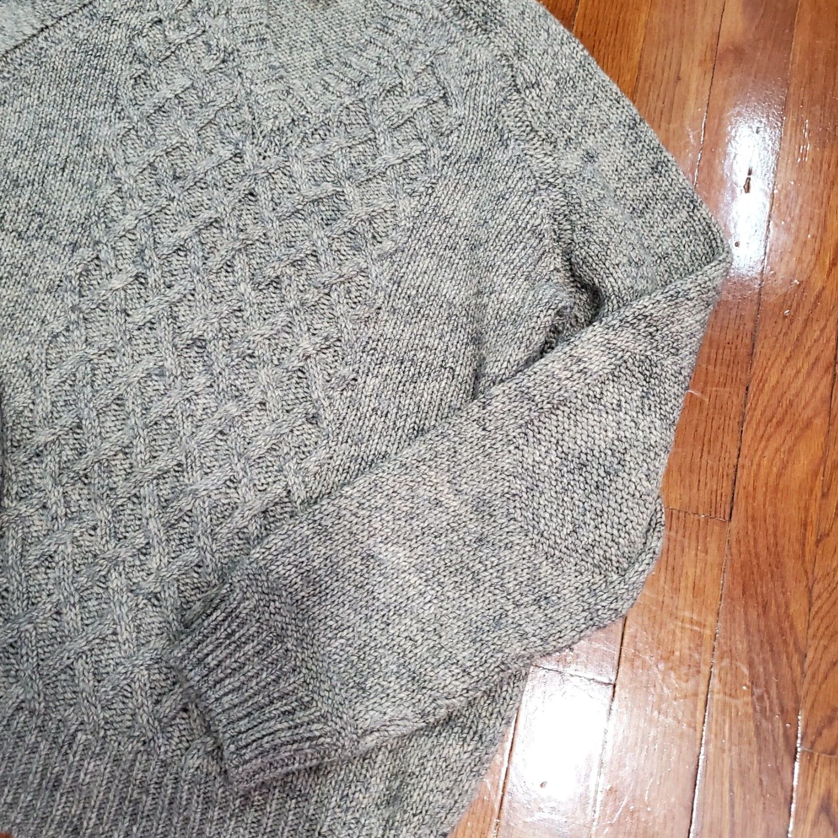 Joseph Abboud Joseph Abboud Sweater XL Wool Brown Fisherman V Neck Cable Knit Men's Pullover Size US XL / EU 56 / 4 - 3 Thumbnail