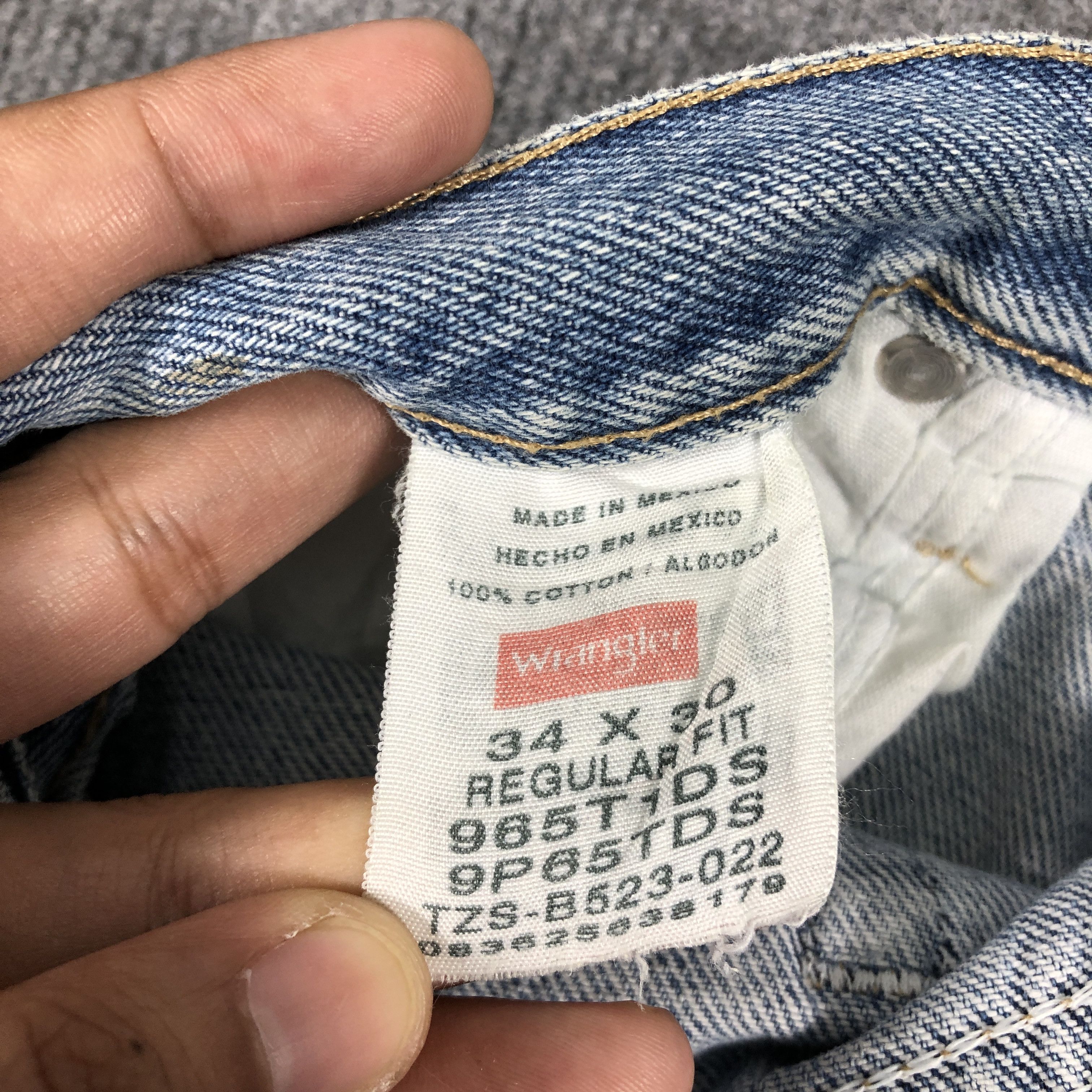 Vintage × Wrangler Vintage Wrangler Light Blue Wash Jeans L834 Size US 34 / EU 50 - 9 Thumbnail