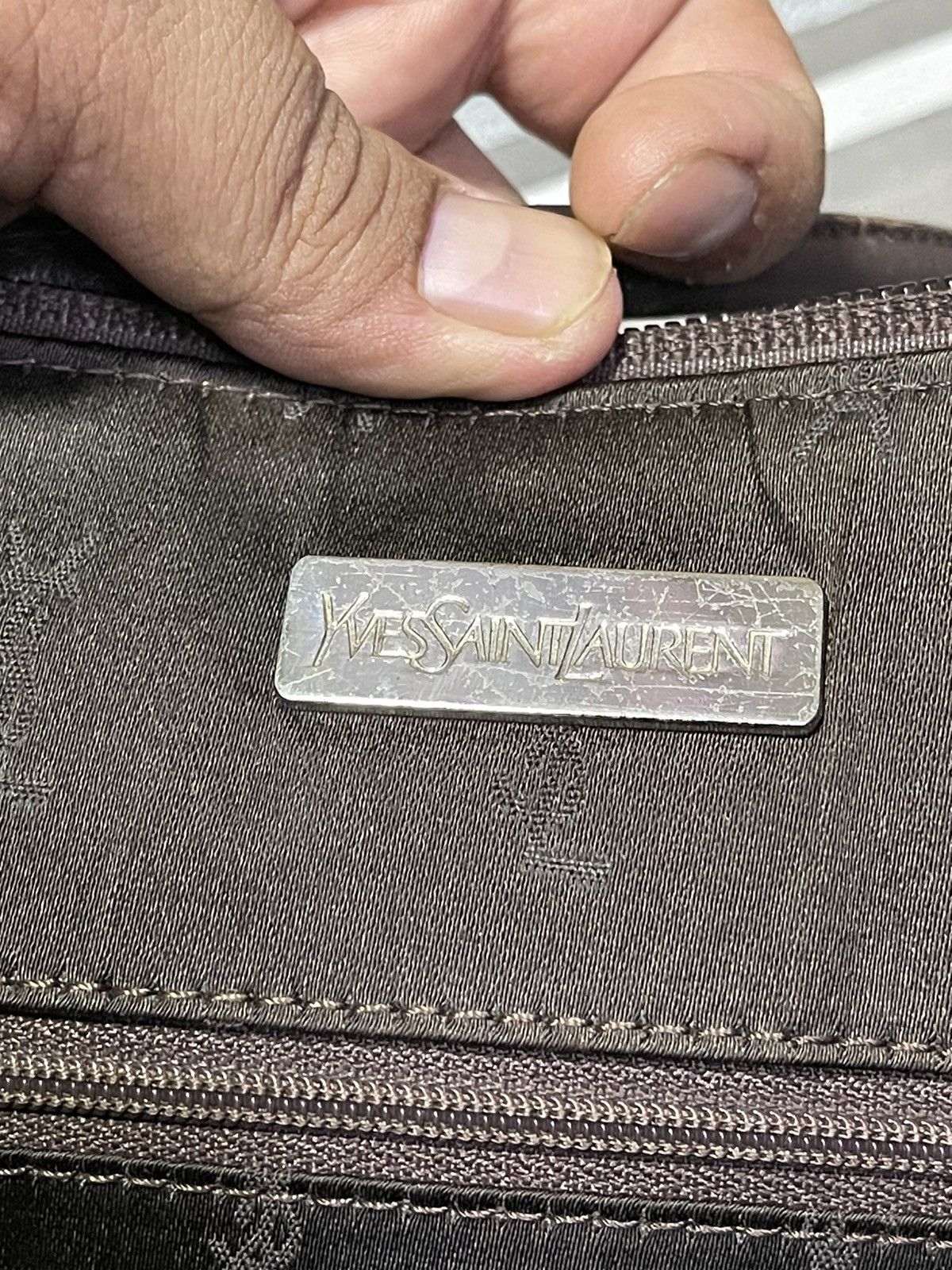 Vintage YVES SAINT LAURENT YSL LOGO SQUARE CHARM VINTAGE HANDBAG Size ONE SIZE - 4 Thumbnail