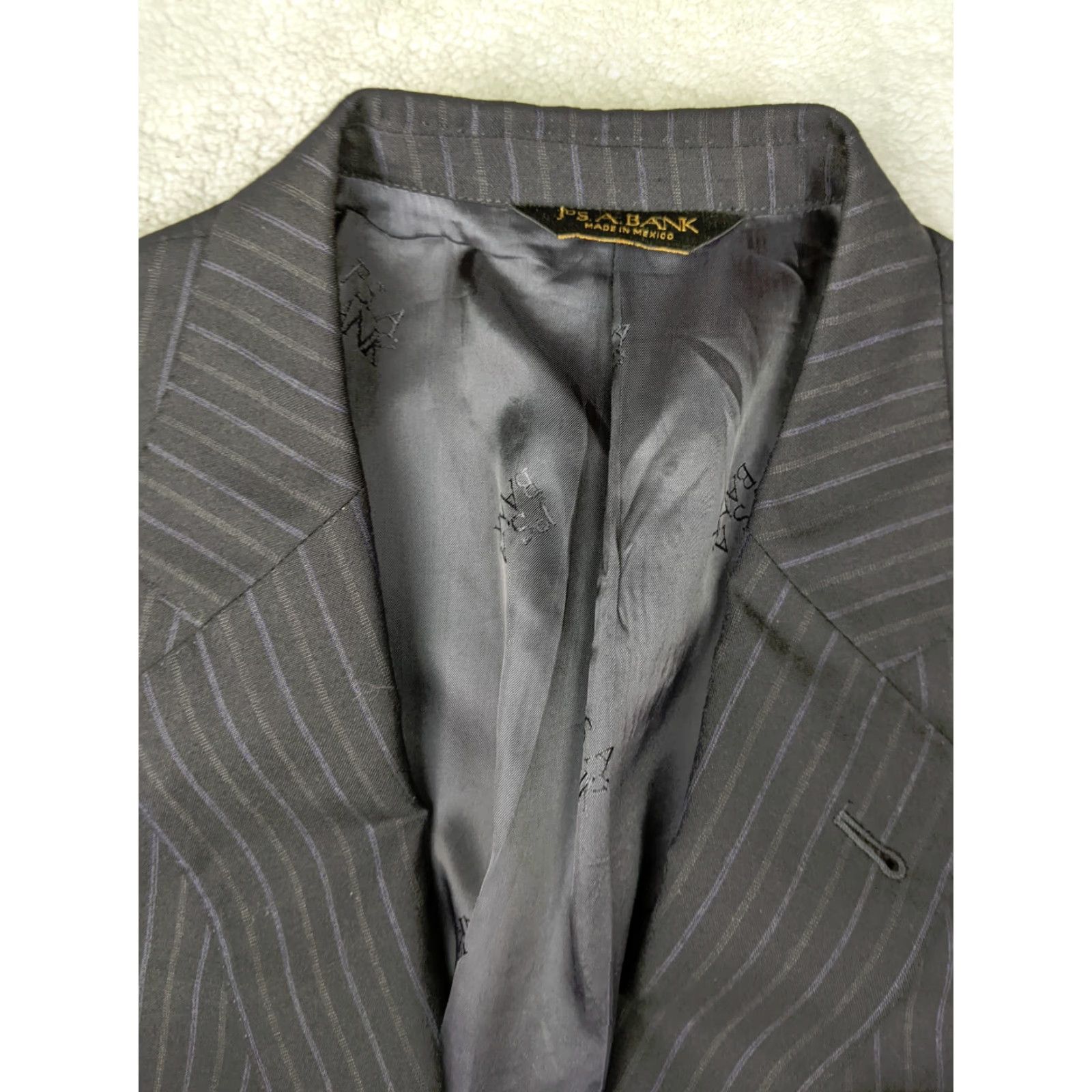 Jos. A. Bank VINTAGE JoS A BANK Men 40R Blue Pinstripe 100% Wool Blazer Jacket 2 Button Size 40R - 4 Thumbnail
