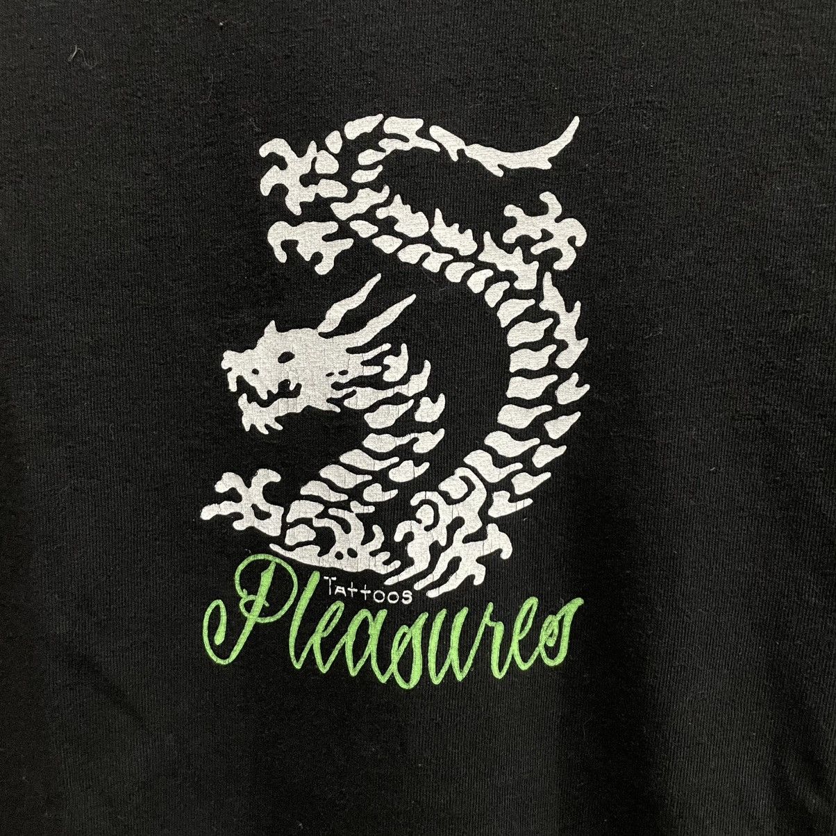 Pleasures PLEASURES T-Shirt - “Total Freedom” Size L / US 10 / IT 46 - 2 Thumbnail