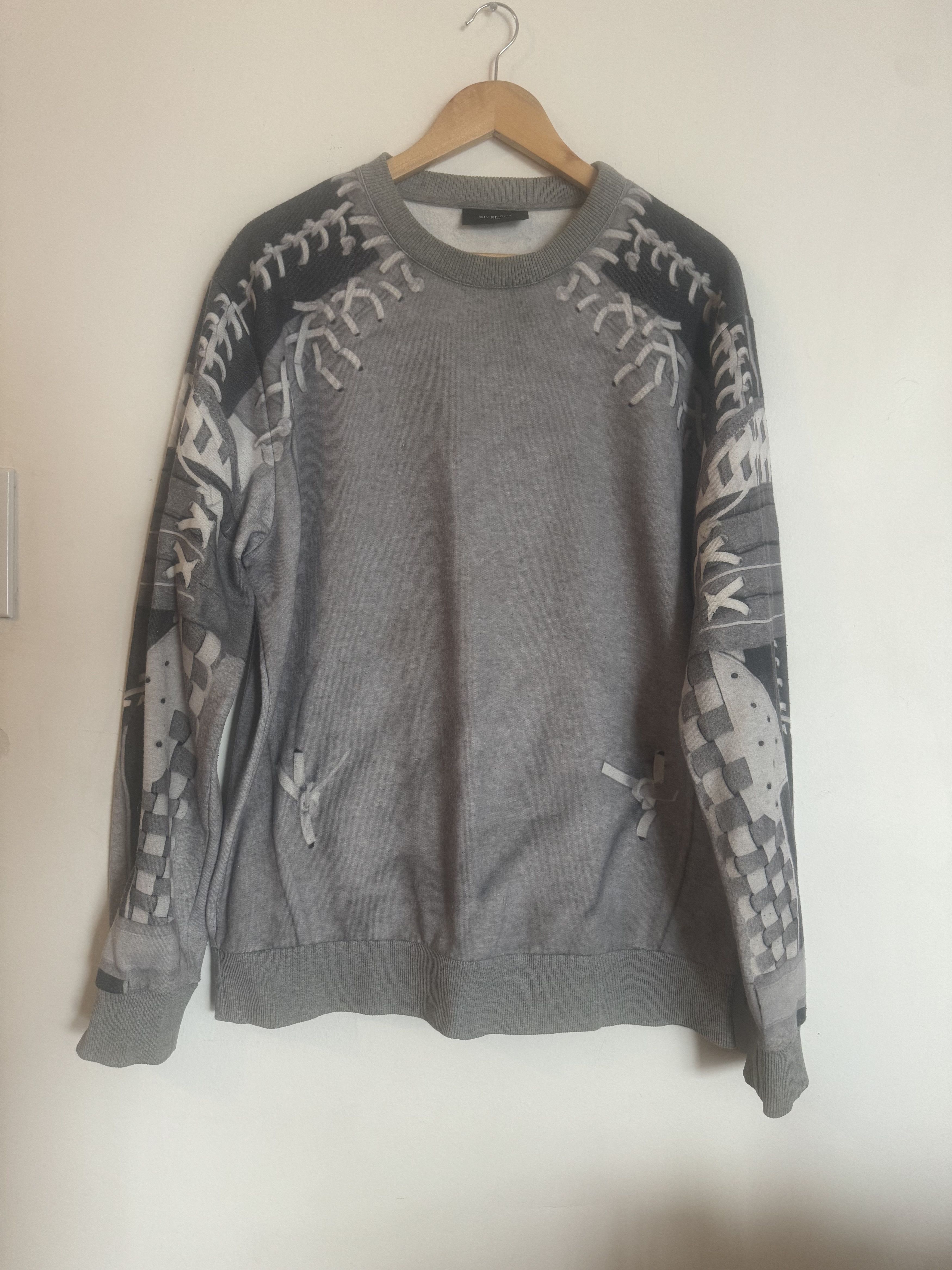 トップス AW2013 GIVENCHY Sweatshirt By Riccardo AW2013 GIVENCHY Sweatshirt By Riccardo