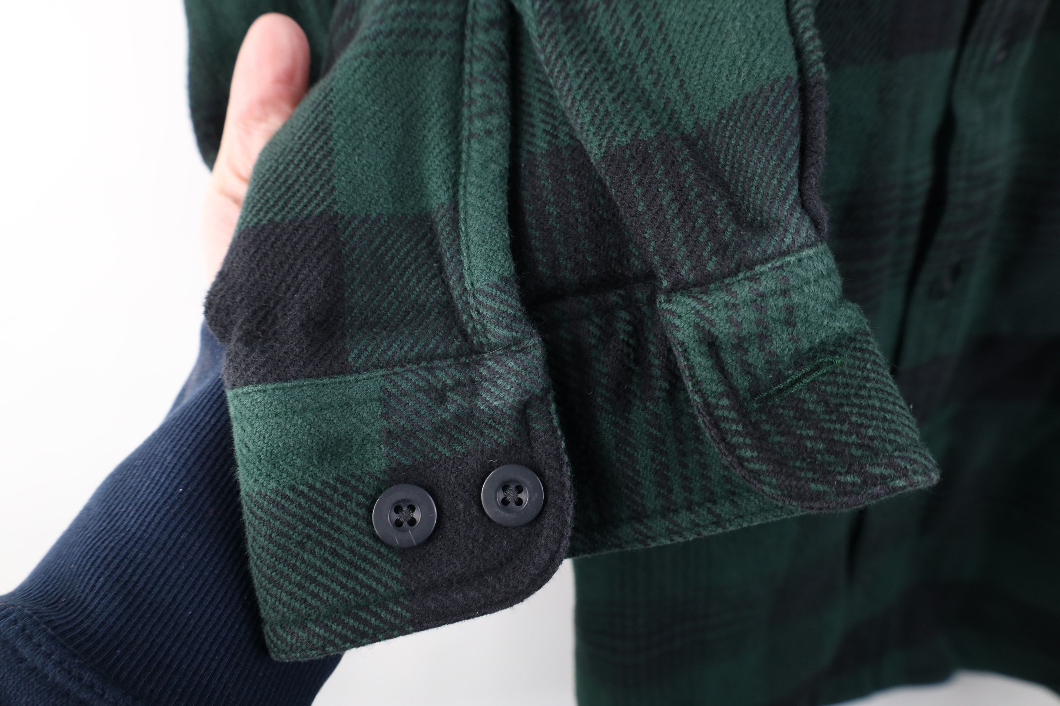 Cabelas Vintage 90s Cabelas Heavyweight Button Shirt Green Plaid Size US XL / EU 56 / 4 - 5 Thumbnail