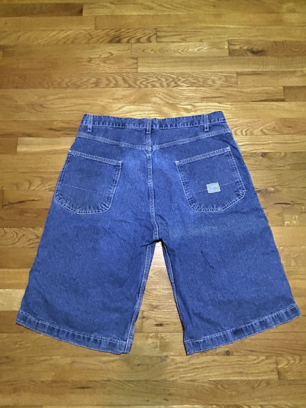 Levi's Levi’s Carpenter Jean Cargo Shorts/Jorts Workwear Y2K Size US 36 / EU 52 - 2 Thumbnail