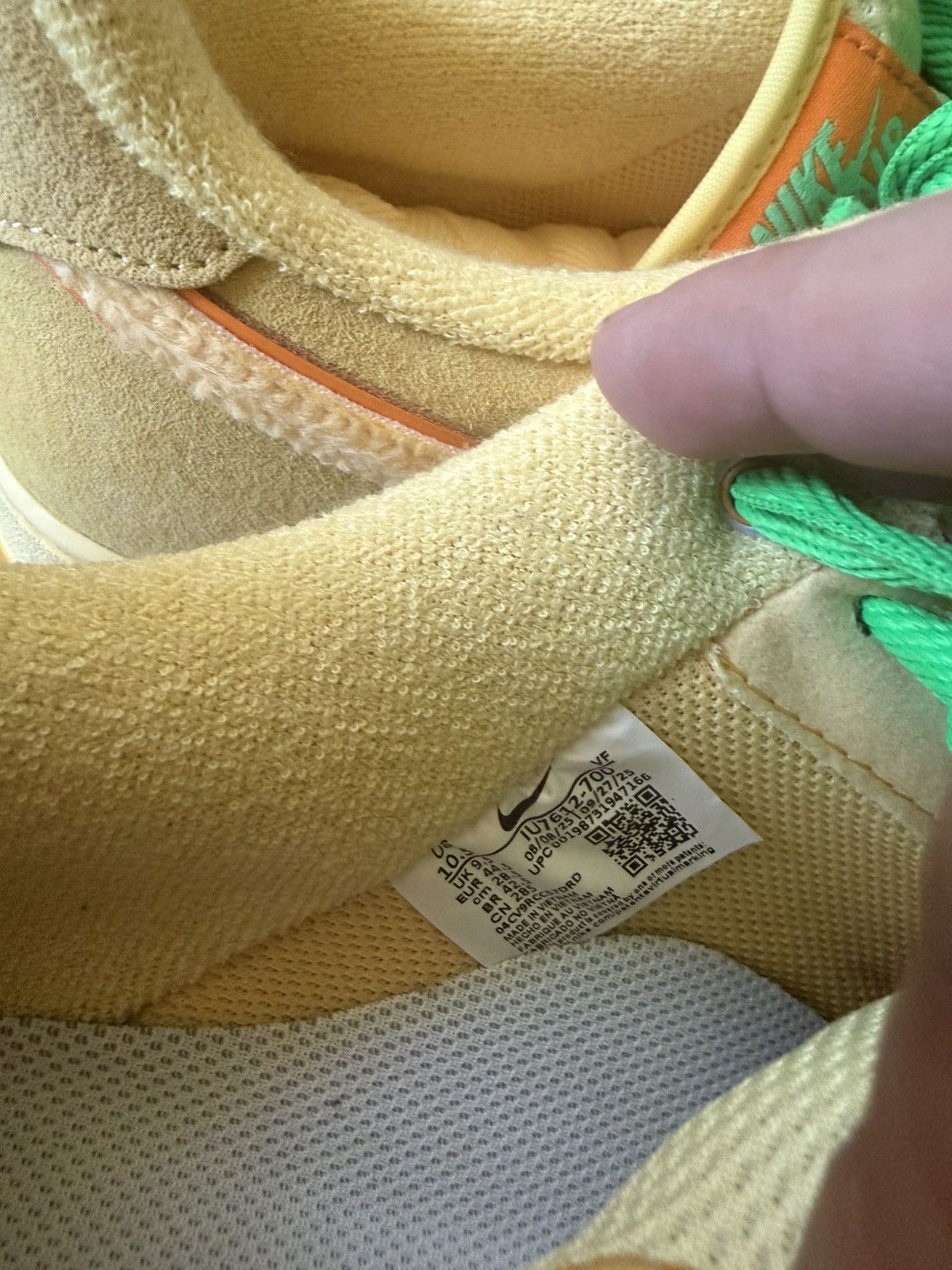 Nike Size 10.5 - NIKE AIR FORCE 1 DOAF OREGON EGG OR DUCK PE Size US 10.5 / EU 43-44 - 7 Thumbnail