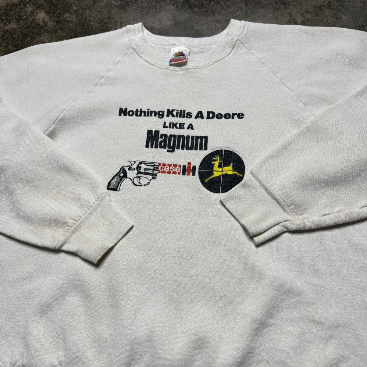 Vintage vintage magnum gun john deere parody sweatshirt Size US L / EU 52-54 / 3 - 4 Thumbnail