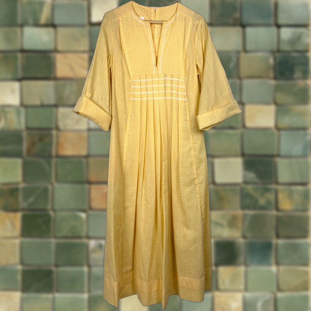 Vintage Vintage Smart Time Yellow White Gingham Plaid House Dress Chest 16.5" Adults Regular XS Yellow Womens 50s GoGo Mod House Dress Size XXL / US 16-18 / IT 52-54 - 1 Thumbnail