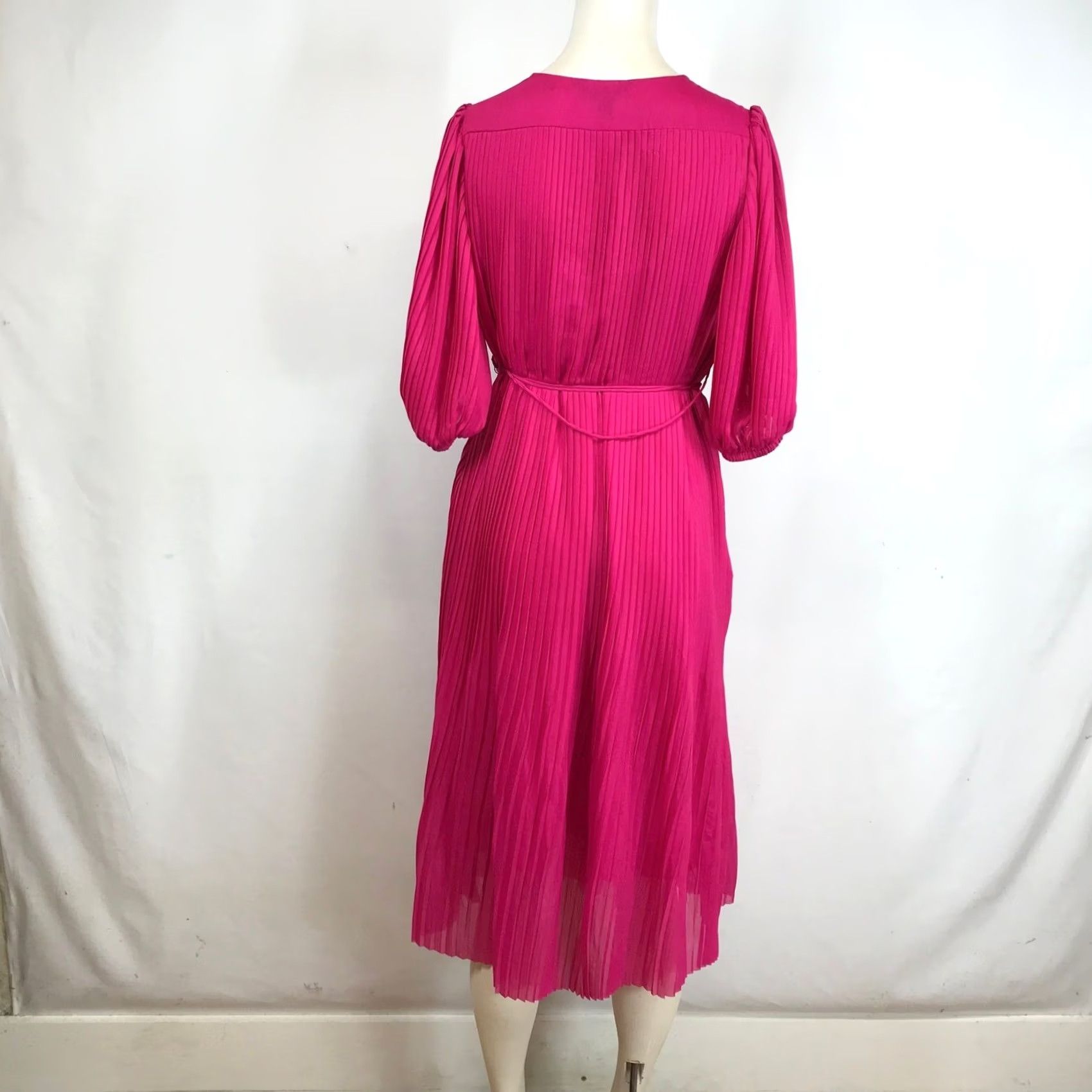 Banana Republic Banana Republic Magenta Pink Pleated V-Neck Puff Sleeve Midi Dress Petite S Size S / US 4 / IT 40 - 5 Thumbnail