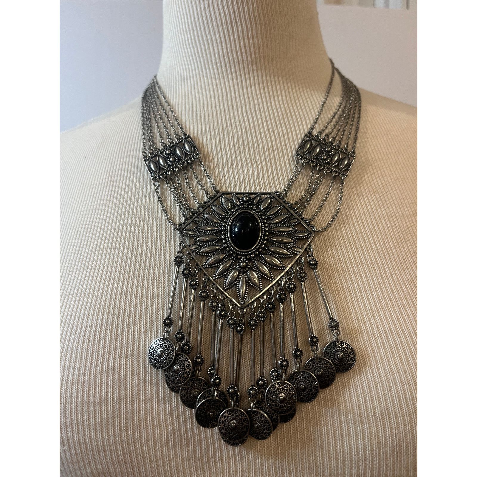 Other Vintage Silver Beaded and Faux Black Onyx Bib Necklace Size ONE SIZE - 1 Thumbnail