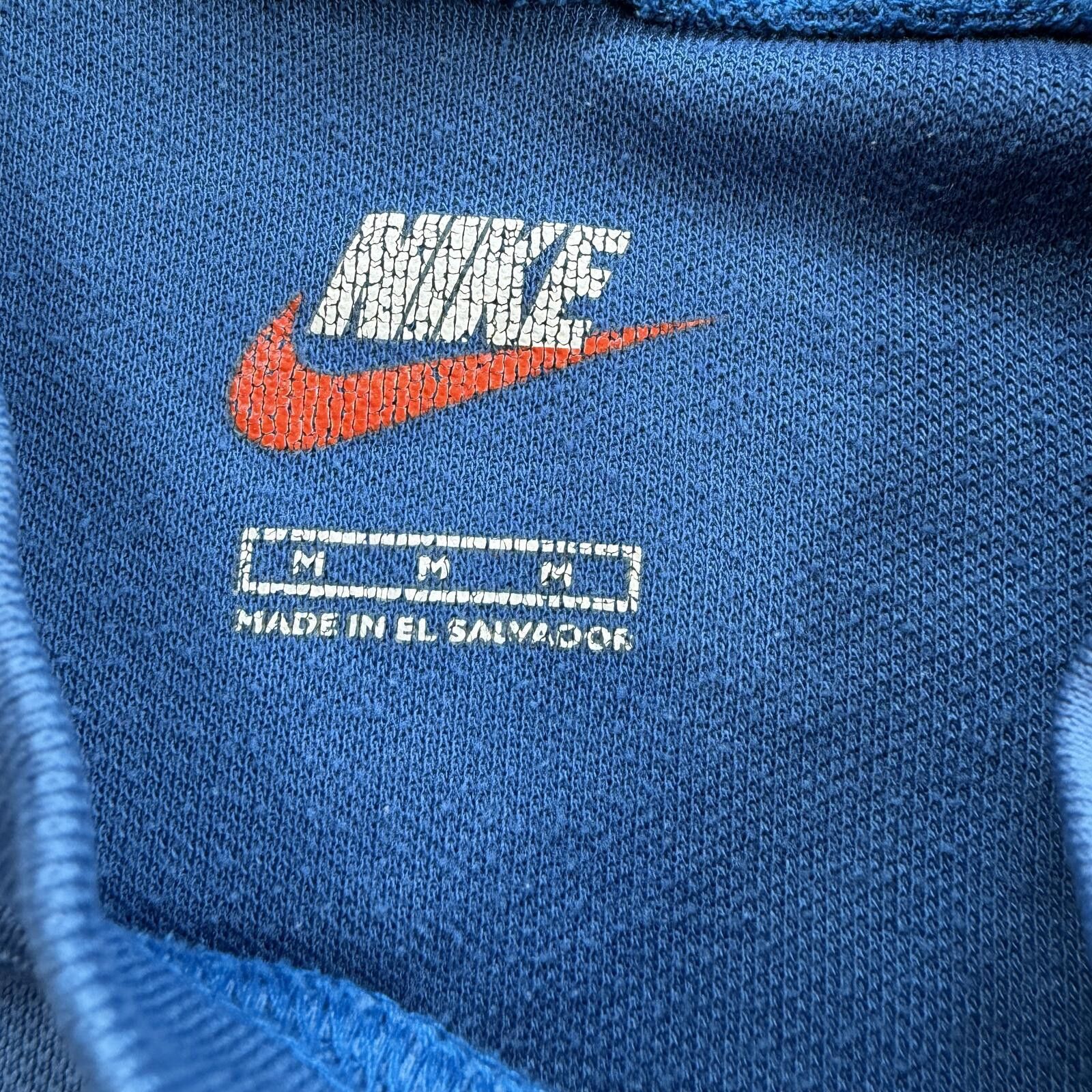 Nike Vintage Y2K Nike Center Swoosh T Shirt Mens M Blue Dri Fit Size US M / EU 48-50 / 2 - 4 Thumbnail