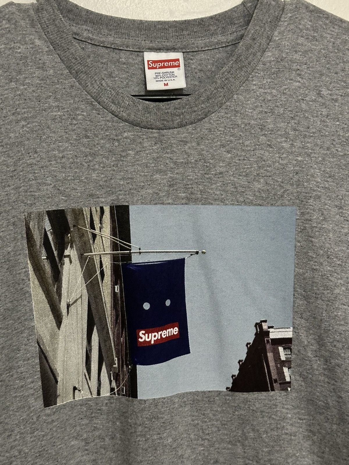 Supreme Supreme Banner Tee Size US M / EU 48-50 / 2 - 2 Thumbnail