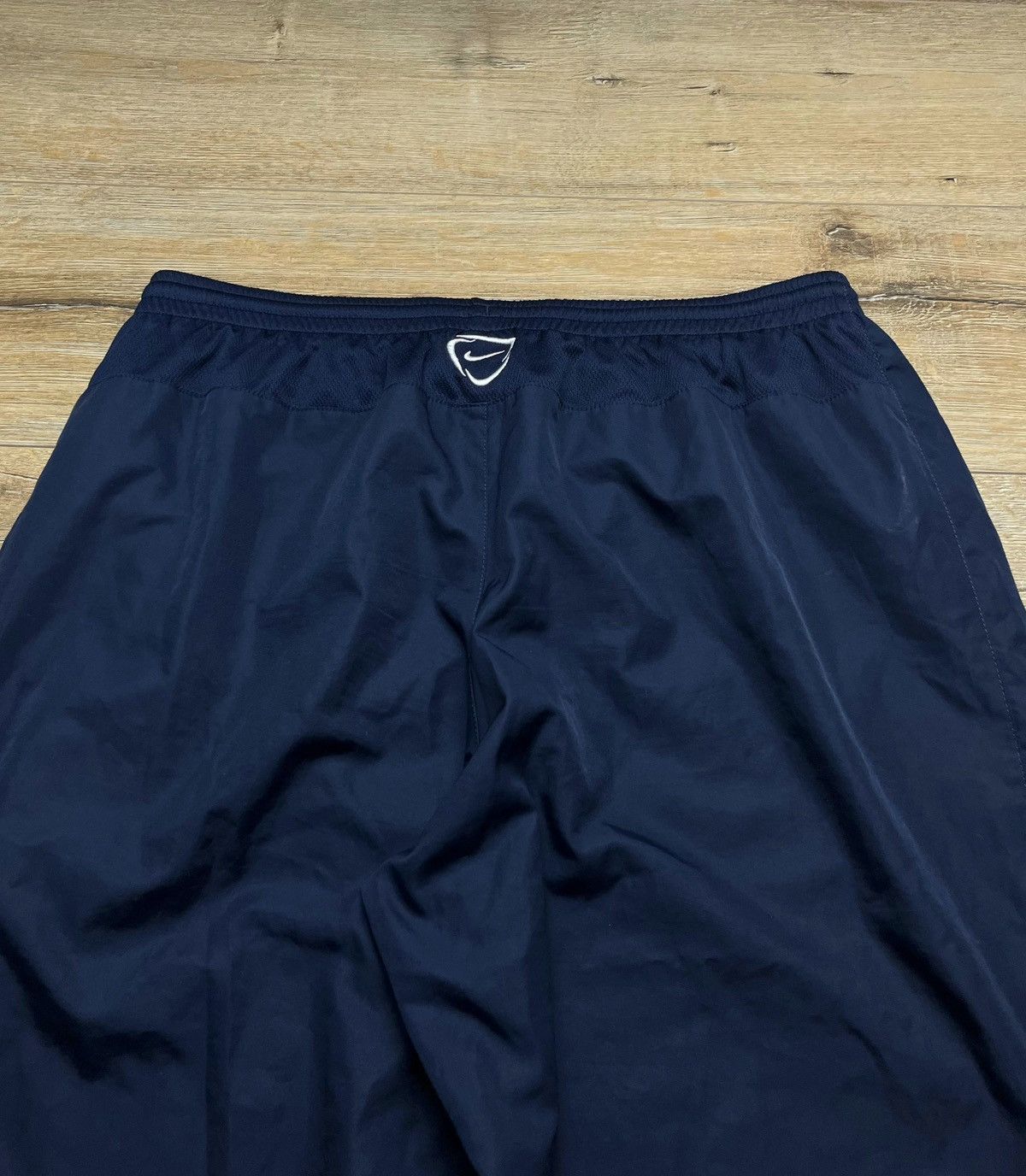 Nike Vintage Nike Nylon Swoosh Baggy Track Pants 00s Size US 36 / EU 52 - 17 Thumbnail