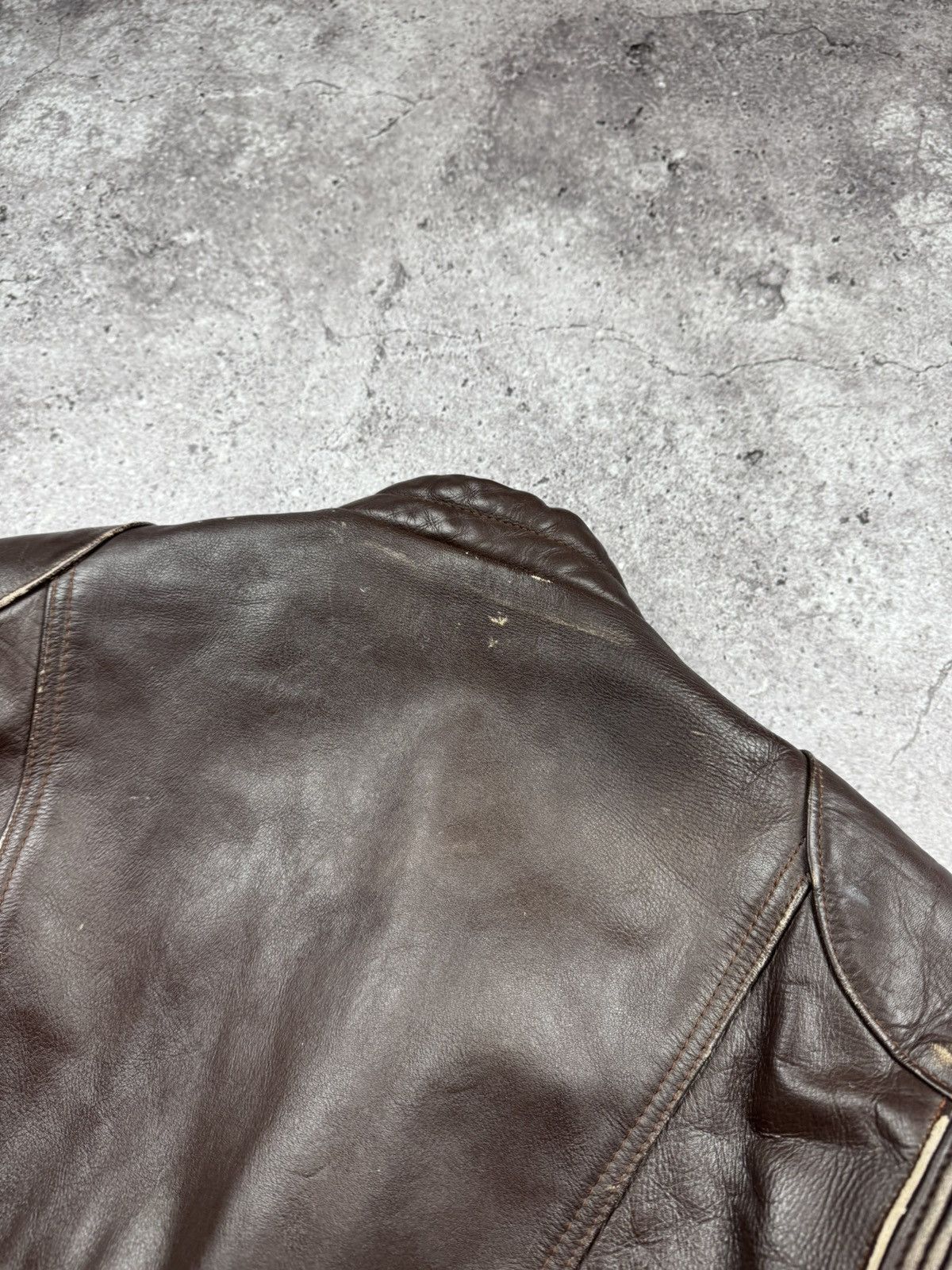 Vintage VINTAGE 80S BROWN BIKER RAMONES FADED RACING LEATHER JACKET Size US L / EU 52-54 / 3 - 19 Thumbnail