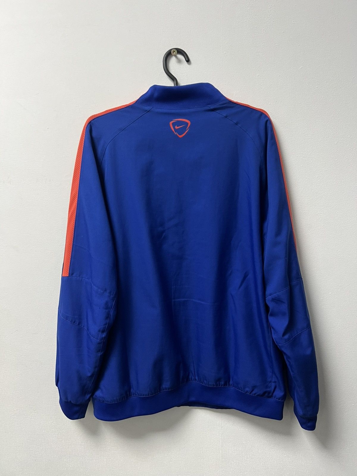 Nike Nike Manchester United Zip Up Track Jacket Vintage Size US L / EU 52-54 / 3 - 11 Thumbnail