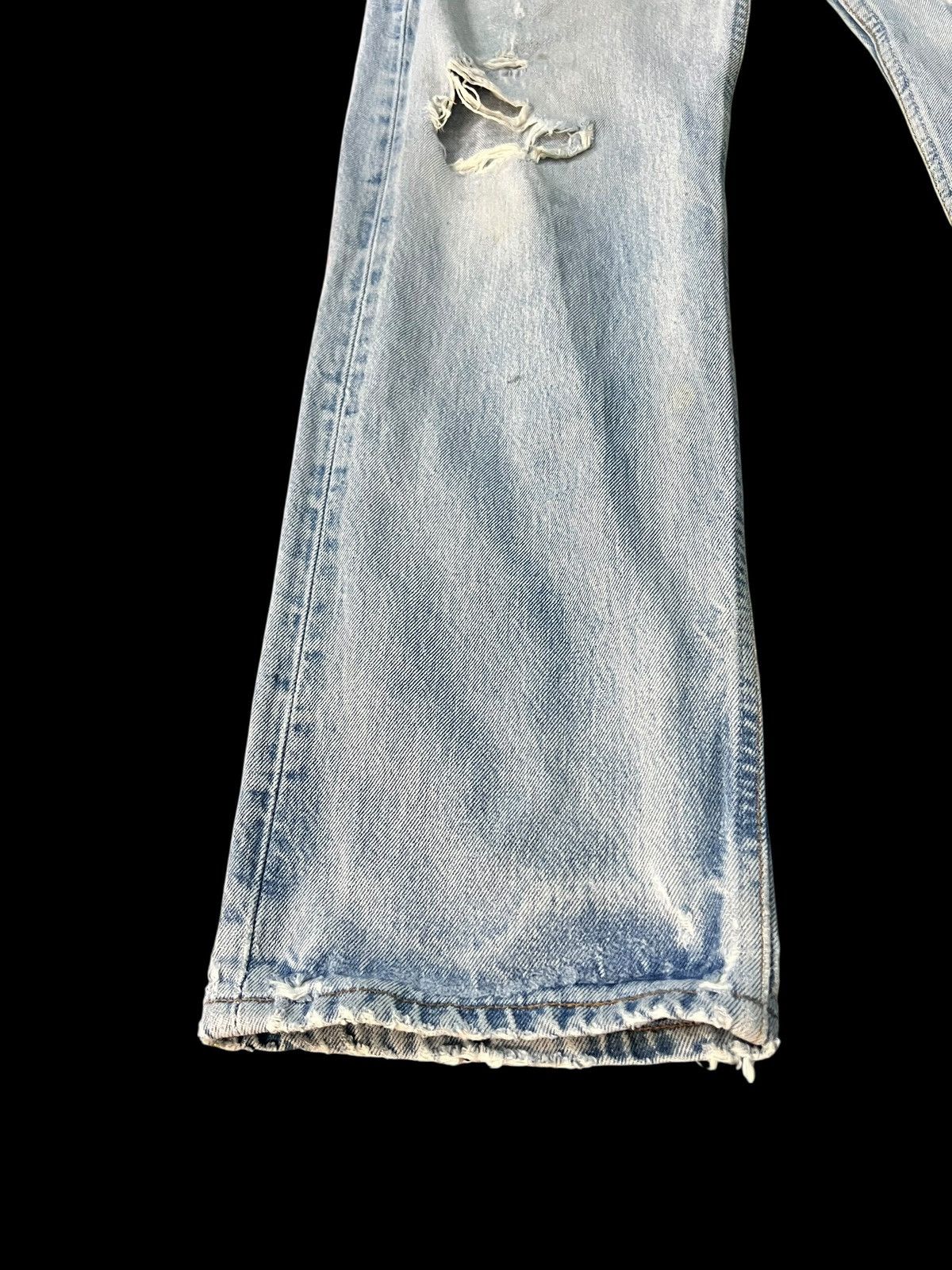 Levi's Vintage Levi’s 501xx Distress Faded Ripped Jean Size US 35 - 3 Thumbnail