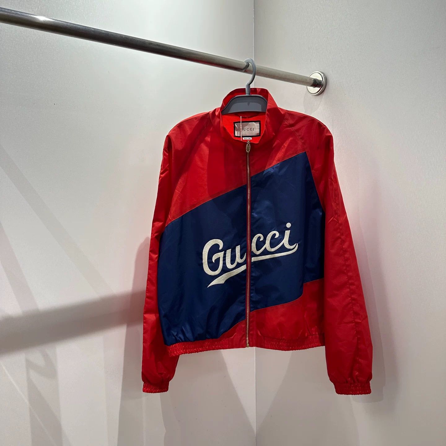 Gucci Gucci Embroidered Multi T-Shirt it_46 Women Size L / US 10 / IT 46 - 1 Thumbnail