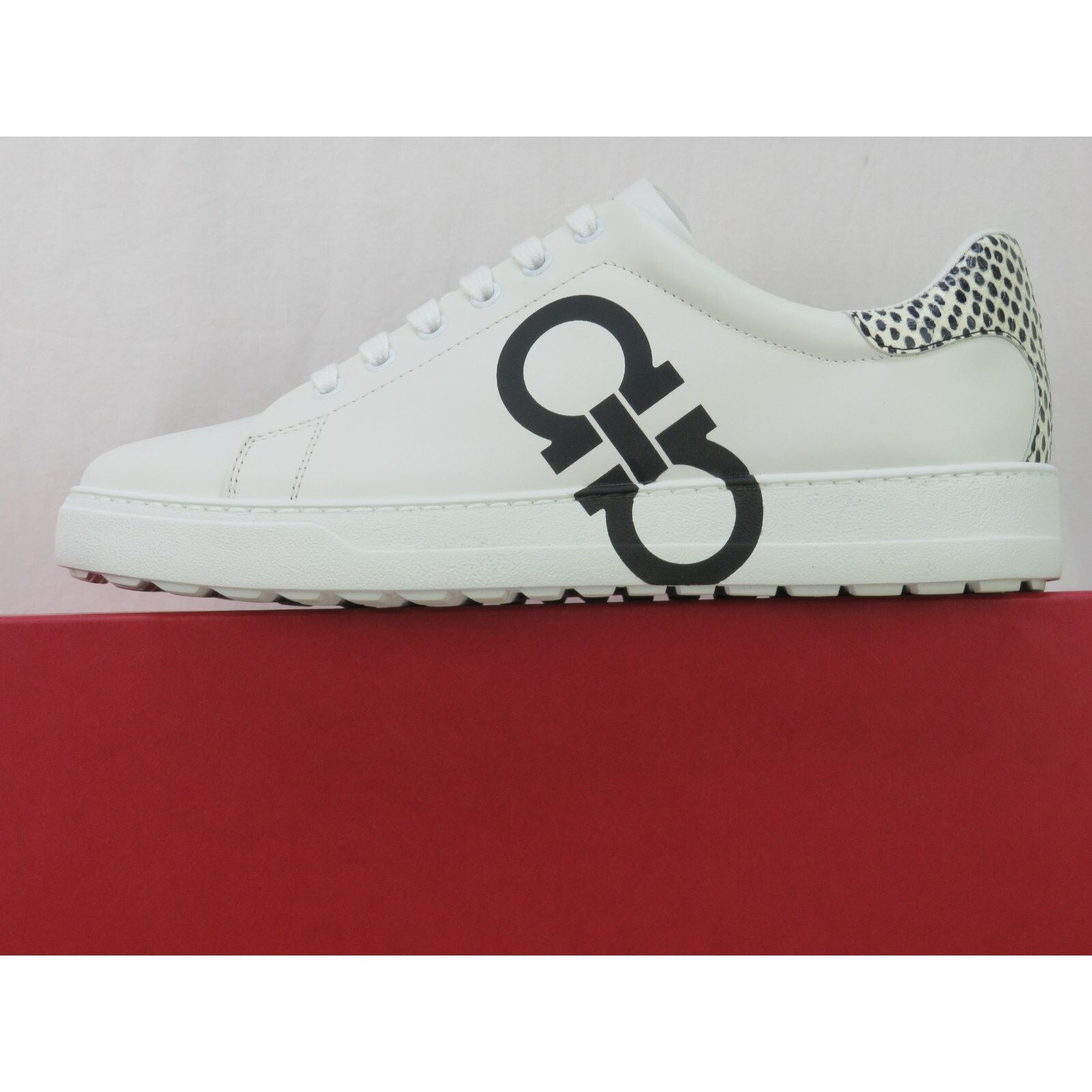 Salvatore Ferragamo FERRAGAMO NUMBER WHITE LEATHER BLACK GANCINI SNEAKERS 10.5 C Size US 10.5 / IT 40.5 - 6 Thumbnail