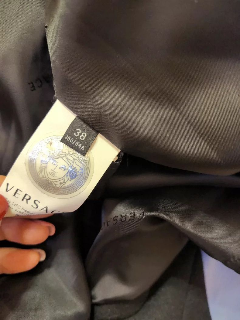 Versace Versace Genuine blazer Size M / US 6-8 / IT 42-44 - 6 Thumbnail