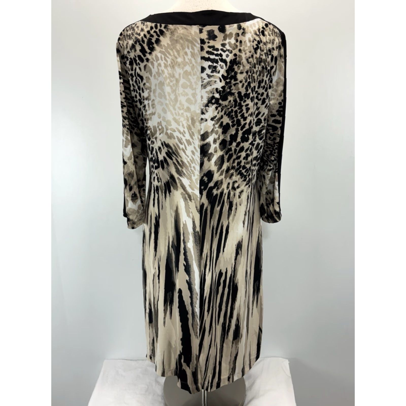Vintage Chicos Side Ruche Shift Dress XL Animal Print 3/4 Sleeve Career Shirt Womens Knee Length Boat Neck Pullover Party/Cocktail Business Size XL / US 12-14 / IT 48-50 - 3 Thumbnail