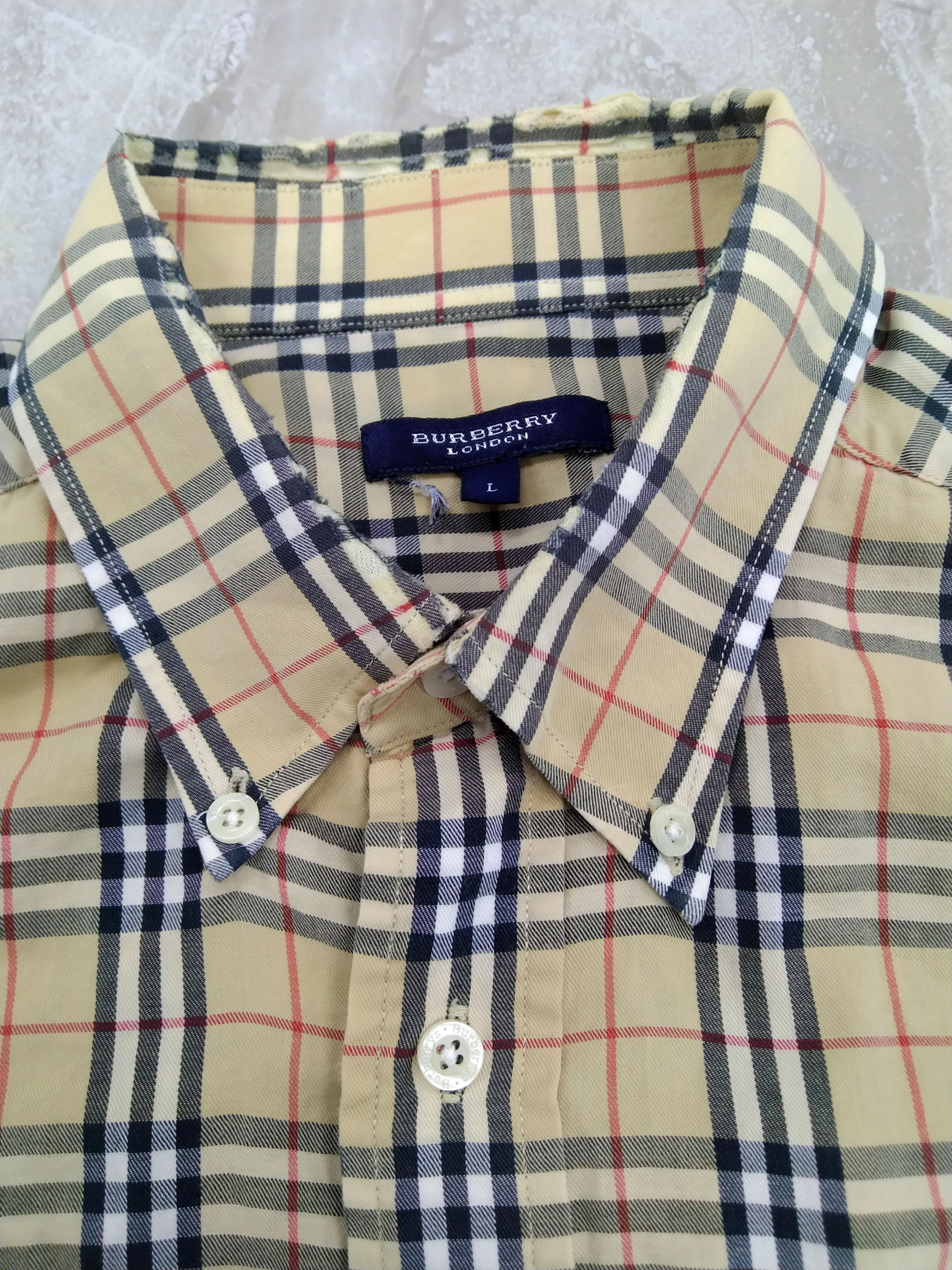 Burberry Burberry Size US L / EU 52-54 / 3 - 6 Thumbnail