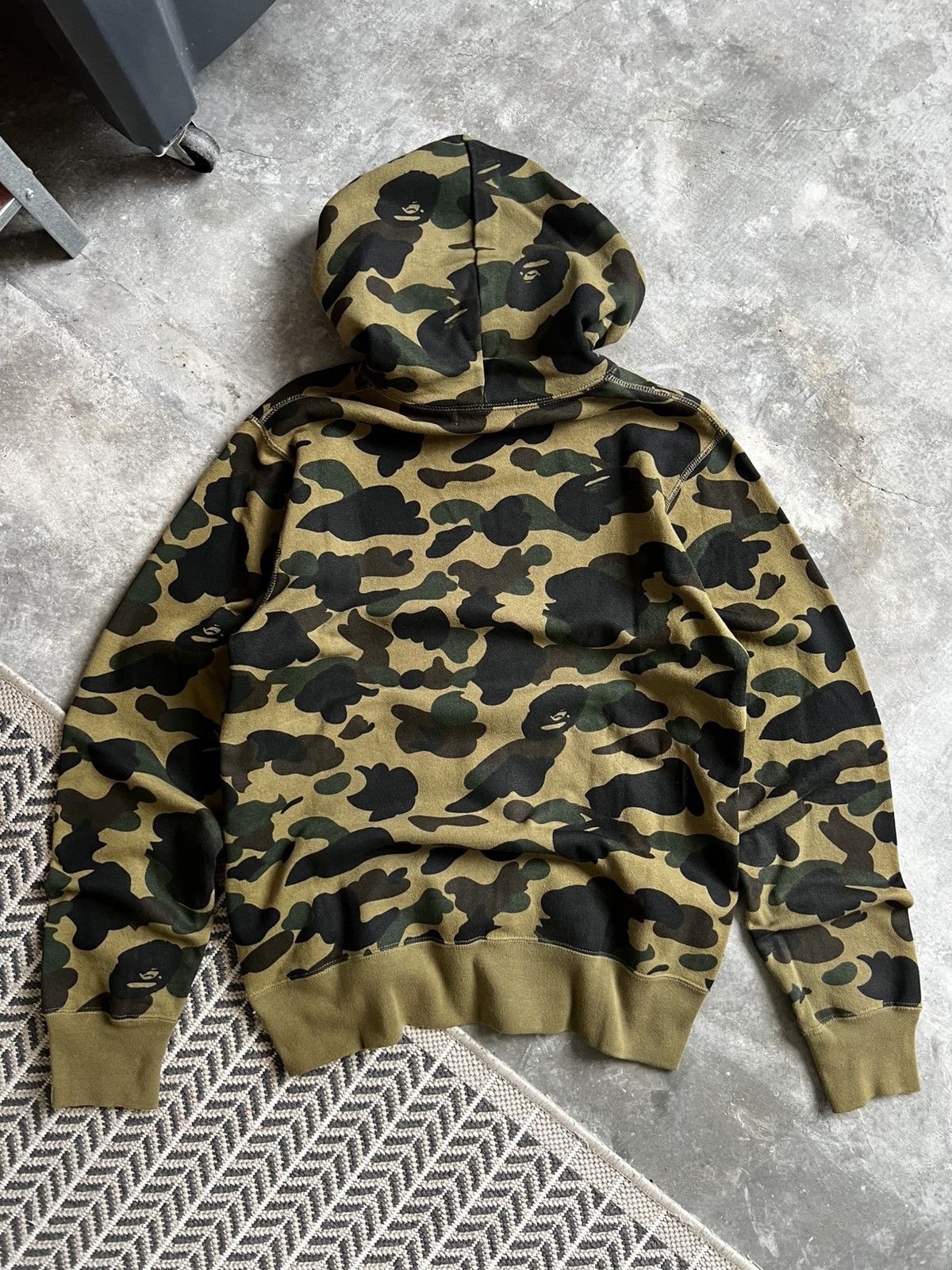 Bape Bape Hoodie Size US L / EU 52-54 / 3 - 12 Thumbnail