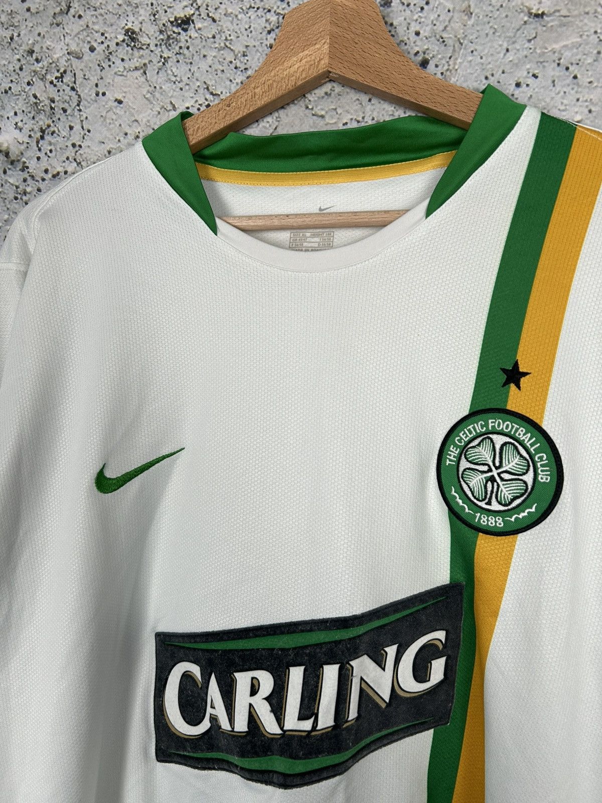 Nike Vintage Celtic Glasgow Nike Carling Soccer Jersey Football Size US XL / EU 56 / 4 - 3 Thumbnail