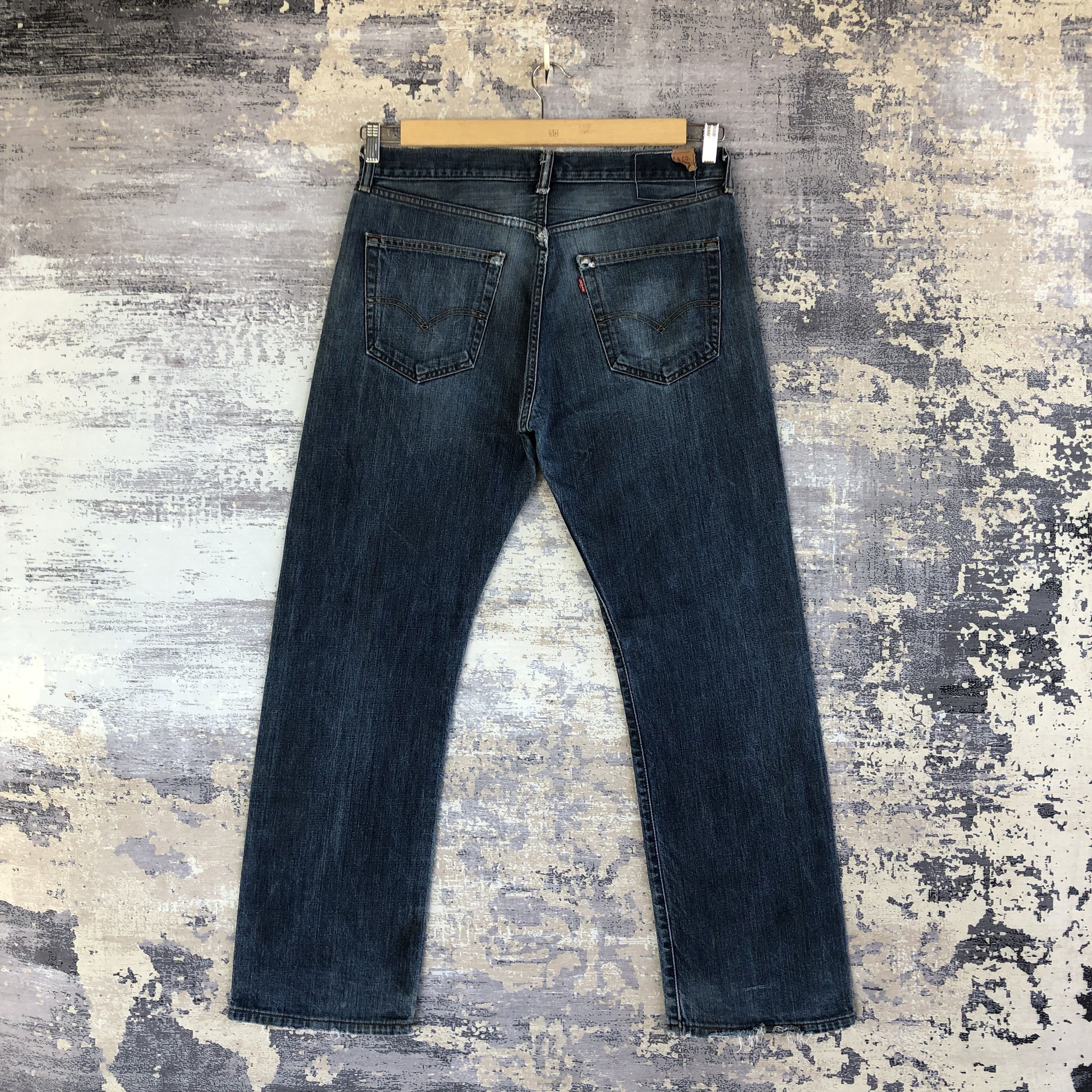 Levi's Vintage Levis 501 Jeans Levi's Faded Straight Denim Size US 34 / EU 50 - 2 Thumbnail