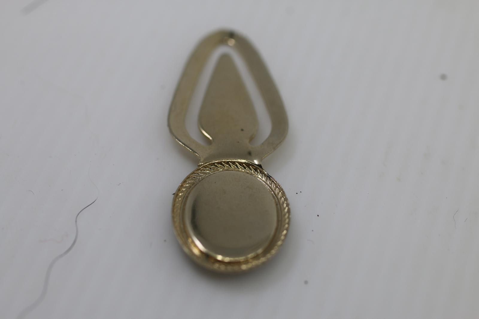The Unbranded Brand Vintage Mixed Jewelry Lot Cuff Bracelet, Keychain Metal Size ONE SIZE - 11 Thumbnail