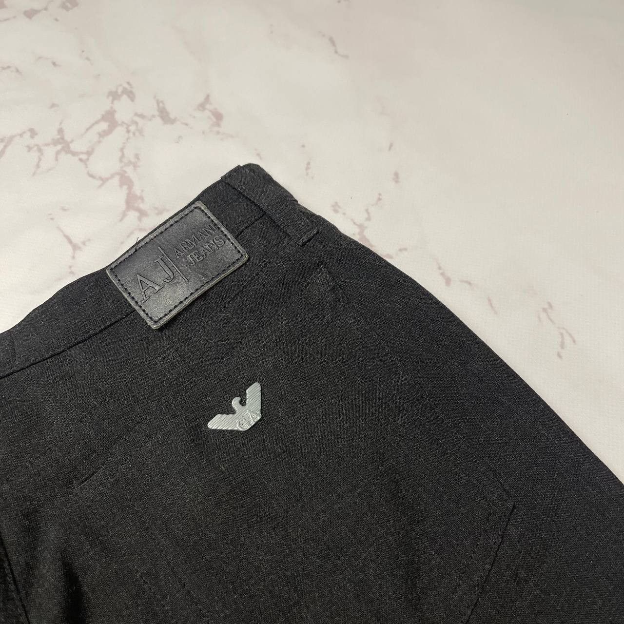 Armani Armani Comfort Classic Pants Metal Logo Size 30 Vintage Size US 30 / EU 46 - 6 Thumbnail