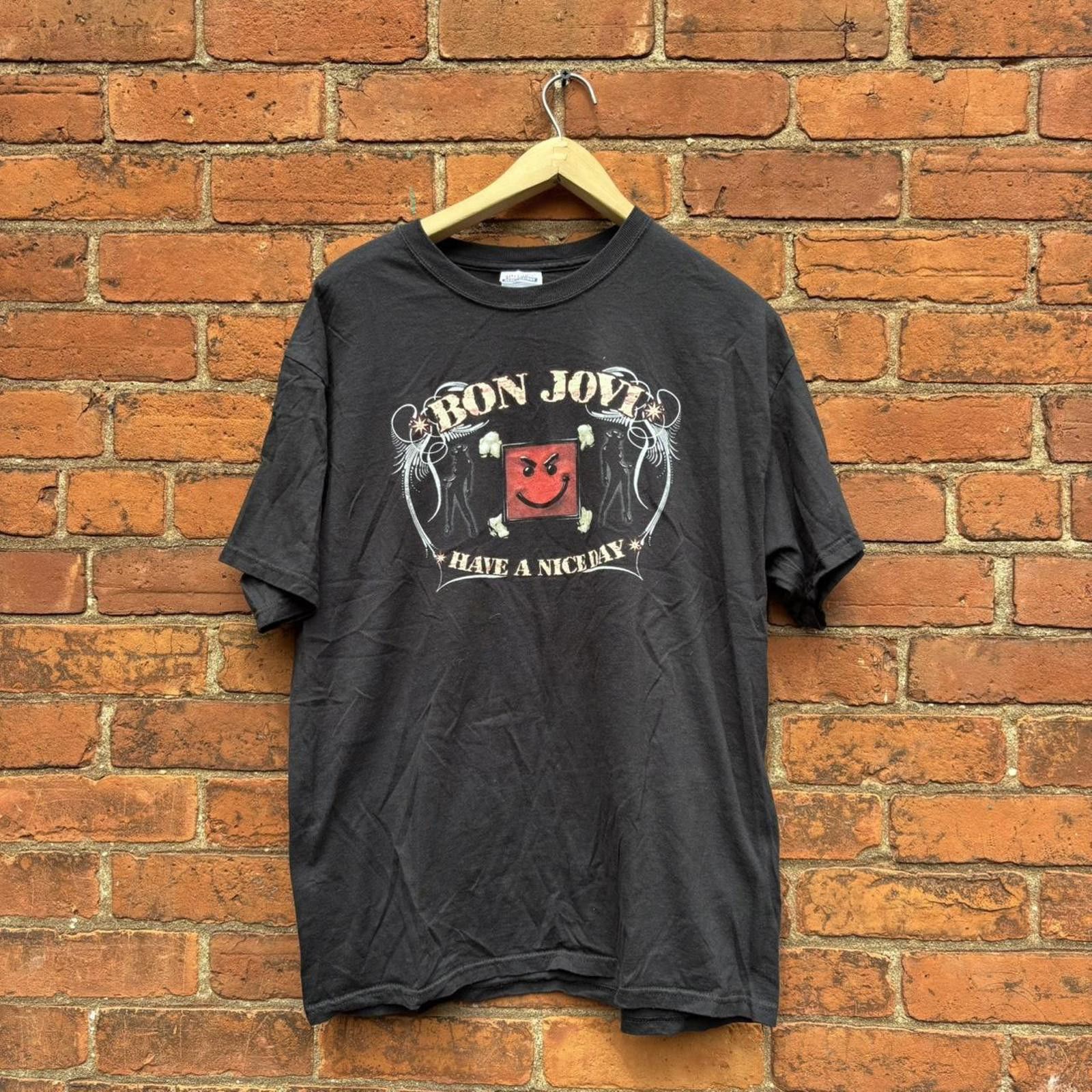 Other vintage bon jovi have a nice day tour t shirt 00s L Size US L / EU 52-54 / 3 - 1 Thumbnail