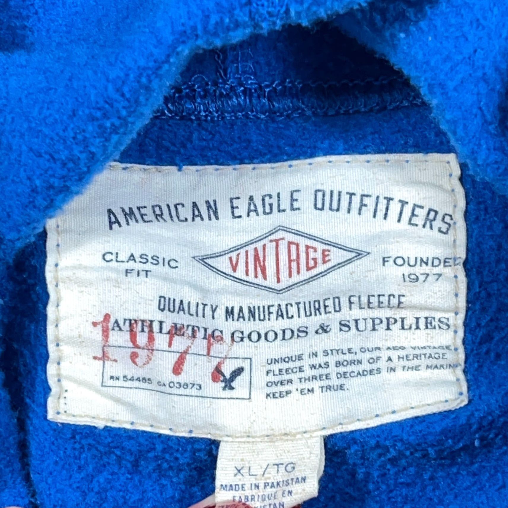 American Eagle Outfitters VINTAGE American Eagle Outfitters Hoodie Men XL Blue Sweatshirt 2000s Faded Retro AE77 Embroidered Logo Hooded Size US XL / EU 56 / 4 - 3 Thumbnail