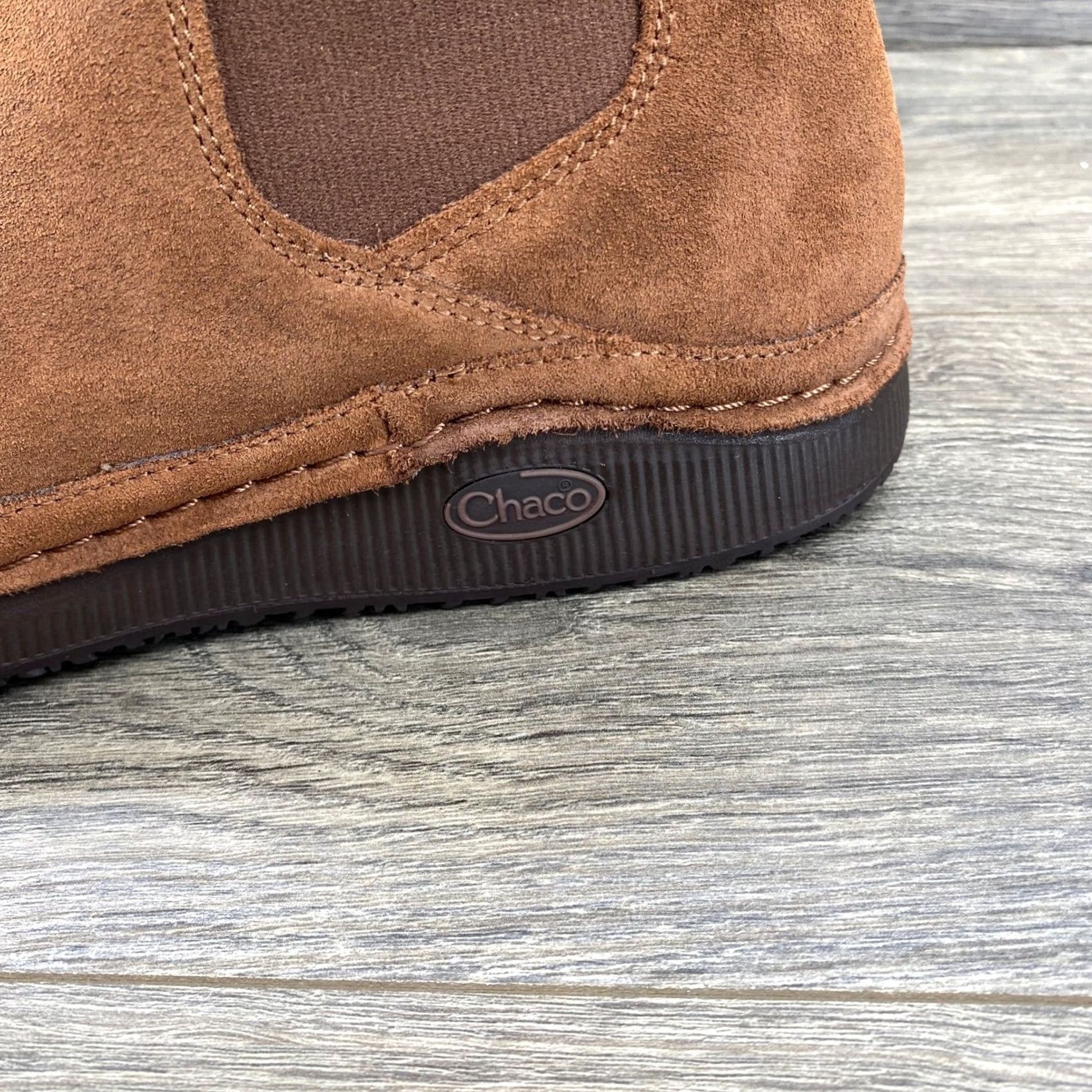 Chaco Paonia Chelsea Suede Boots Men Brown Size 9