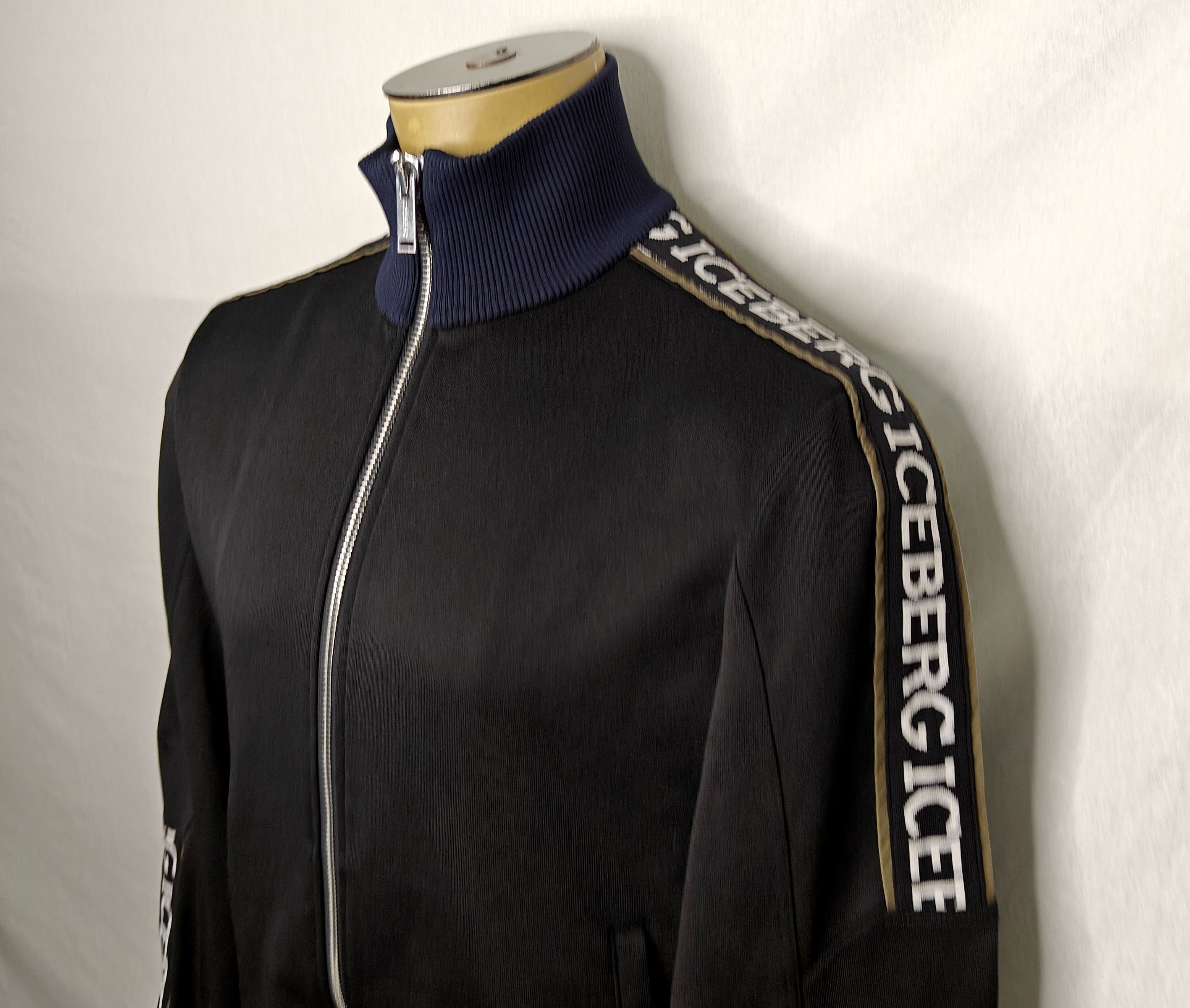 Iceberg Mint Vtg Iceberg Italy spellout zip-up bomber track jacket Size US M / EU 48-50 / 2 - 3 Thumbnail