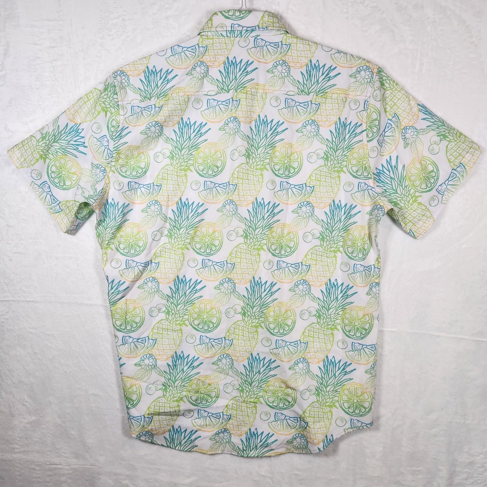The Unbranded Brand Truly Hard Seltzer Hawaiian Tropical Shirt Size Medium Size US M / EU 48-50 / 2 - 7 Thumbnail