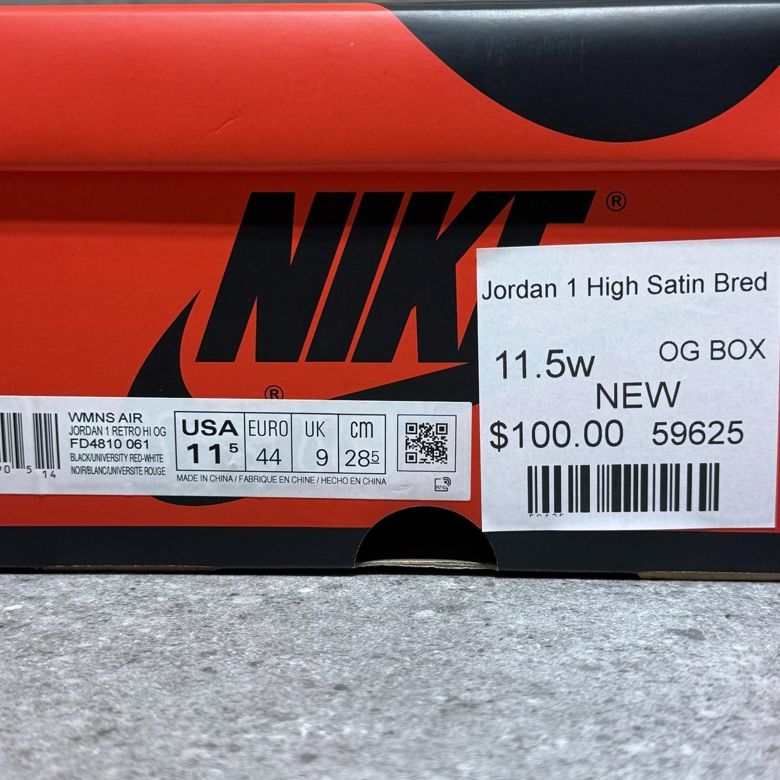 Nike Nike Air Jordan 1 High Satin Bred 11.5W New with Box Size US 11.5 / IT 41.5 - 7 Thumbnail