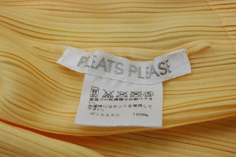 Issey Miyake issey miyake size:one size A light yellow mid-sleeved card Size XXS / US 00 / IT 34 - 5 Thumbnail