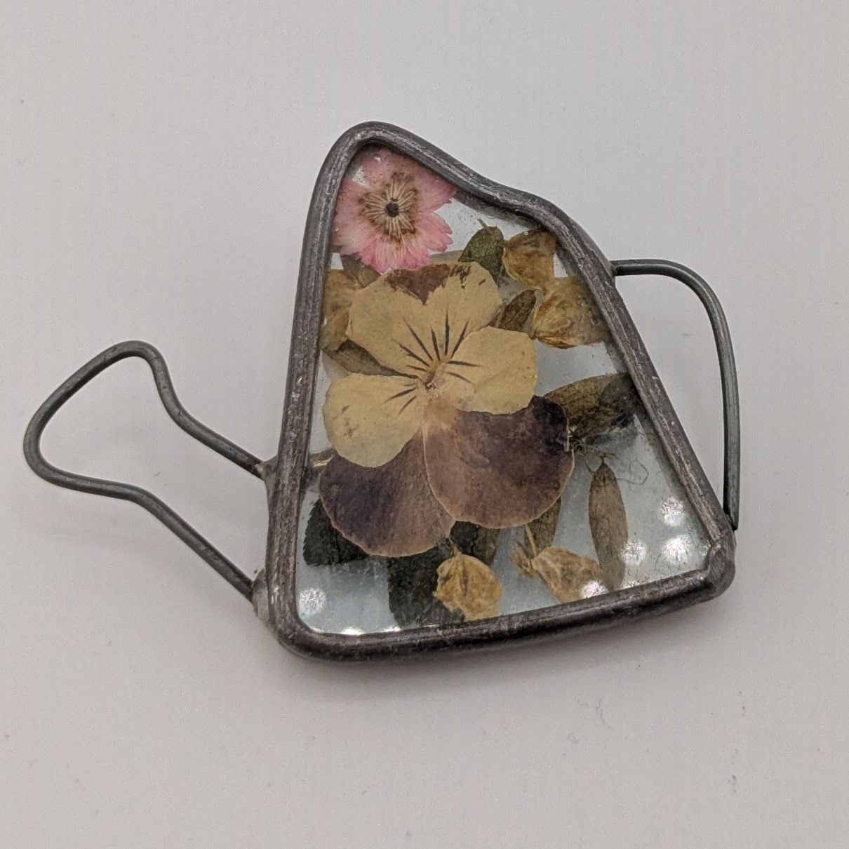 Other Vintage Cottagecore Papel Giftware Watering Can Brooch With Size ONE SIZE - 5 Thumbnail