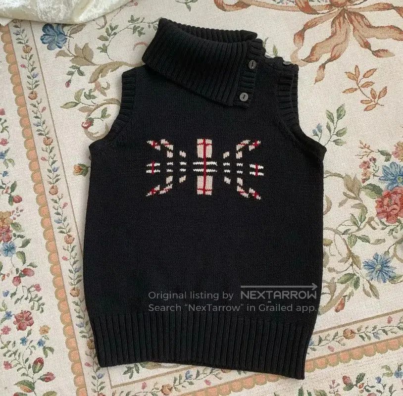 Burberry Burberry Black Cotton Women's T-Shirt Size S. Size S / US 4 / IT 40 - 1 Thumbnail