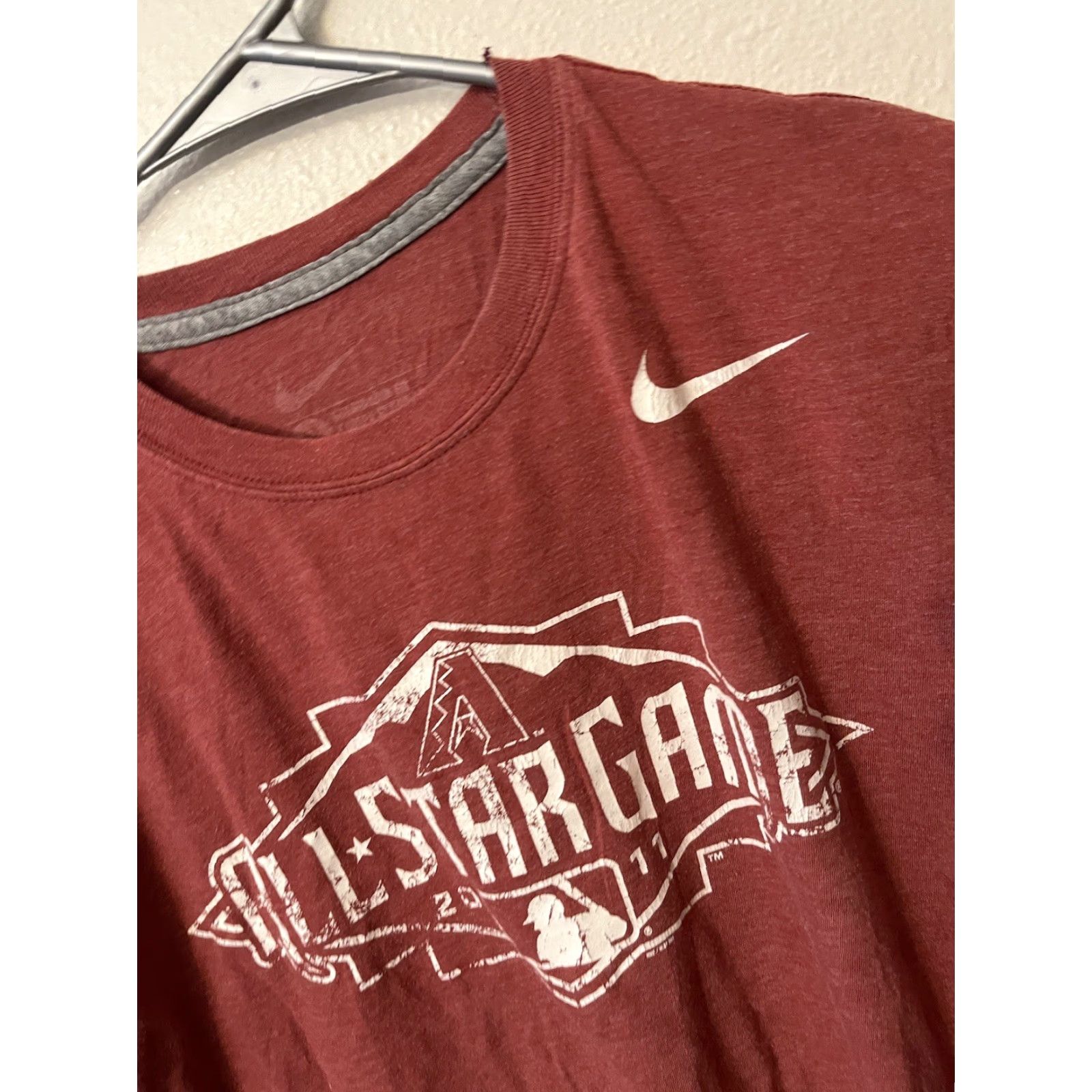 Nike NIKE Shirt Adult Medium Maroon All Star Game 2011 Diamondback MLB Baseball Mens Size US M / EU 48-50 / 2 - 2 Thumbnail