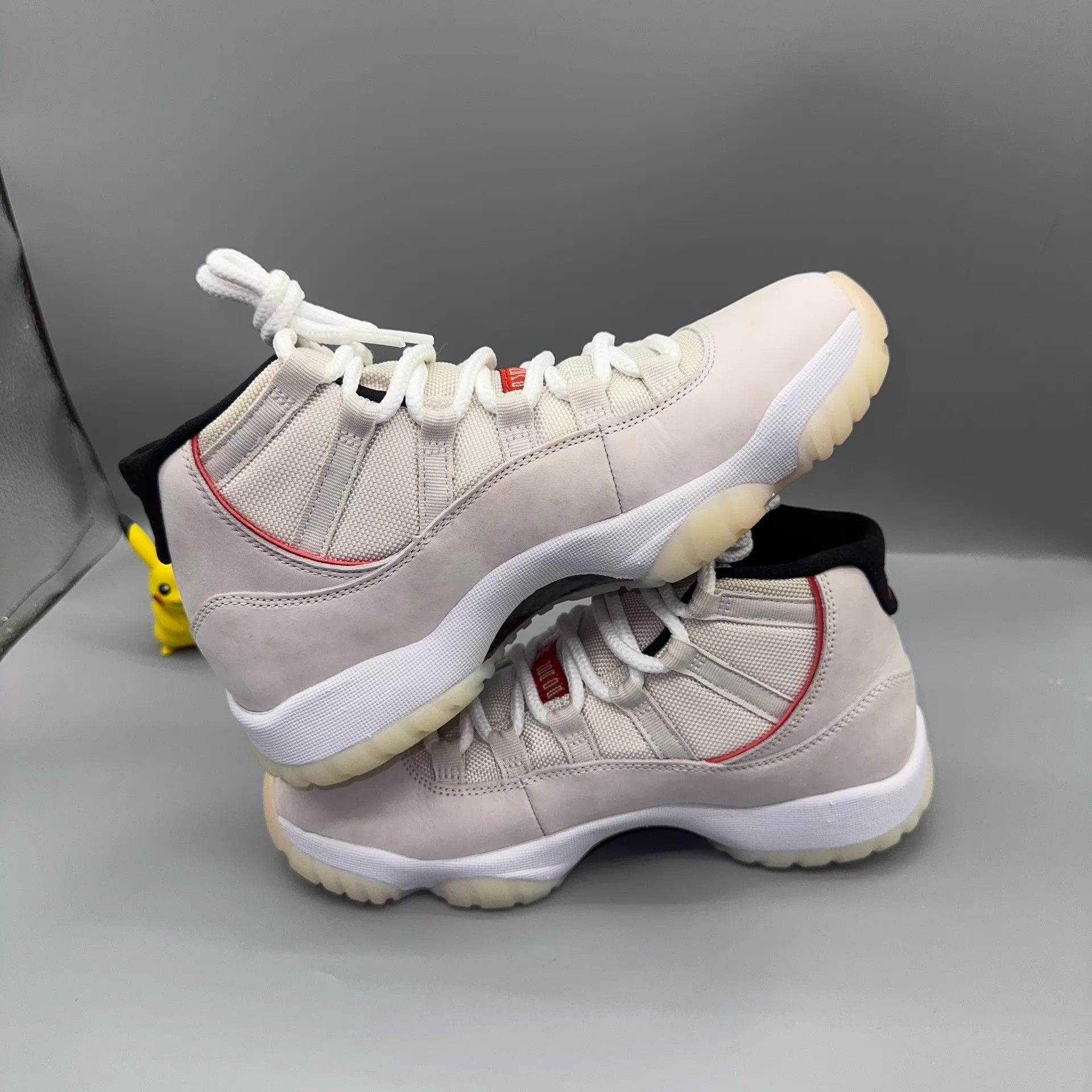Nike Jordan AJ11 Bugs Bunny White Red Size 40 New Size US 7 / EU 40 - 6 Thumbnail