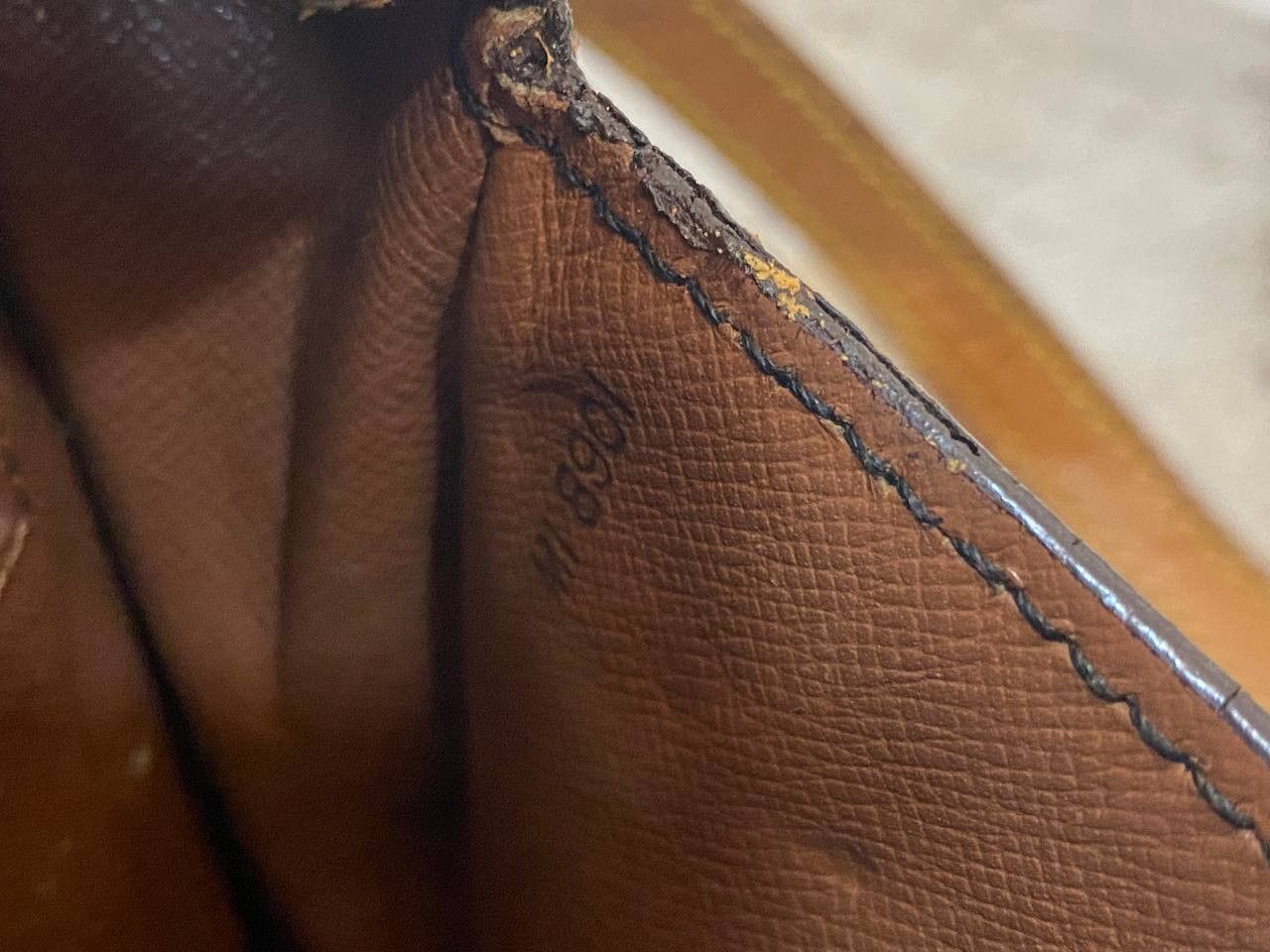 Louis Vuitton Louis Vuitton Monogram Saint Cloud PM Cross Body Bag Size ONE SIZE - 11 Thumbnail