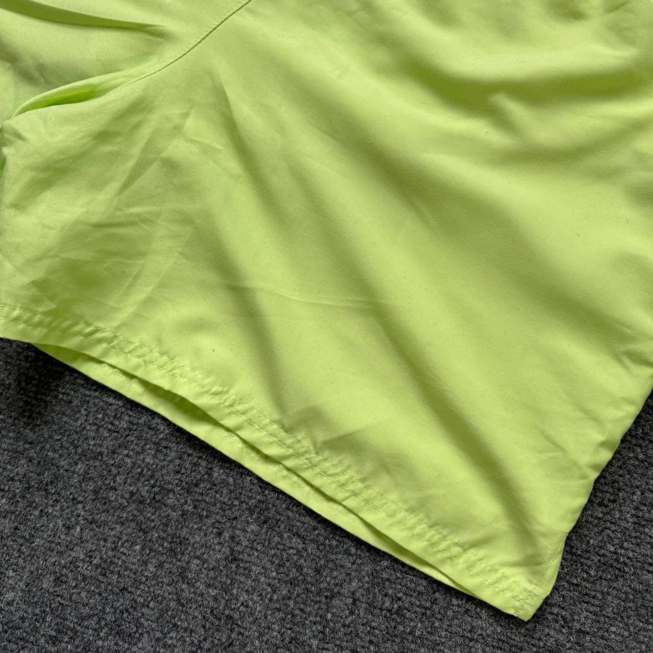 Nike Mans Nike Shorts Size L Sport-wear Y2K 00s USA Swimwear Size US 36 / EU 52 - 8 Thumbnail