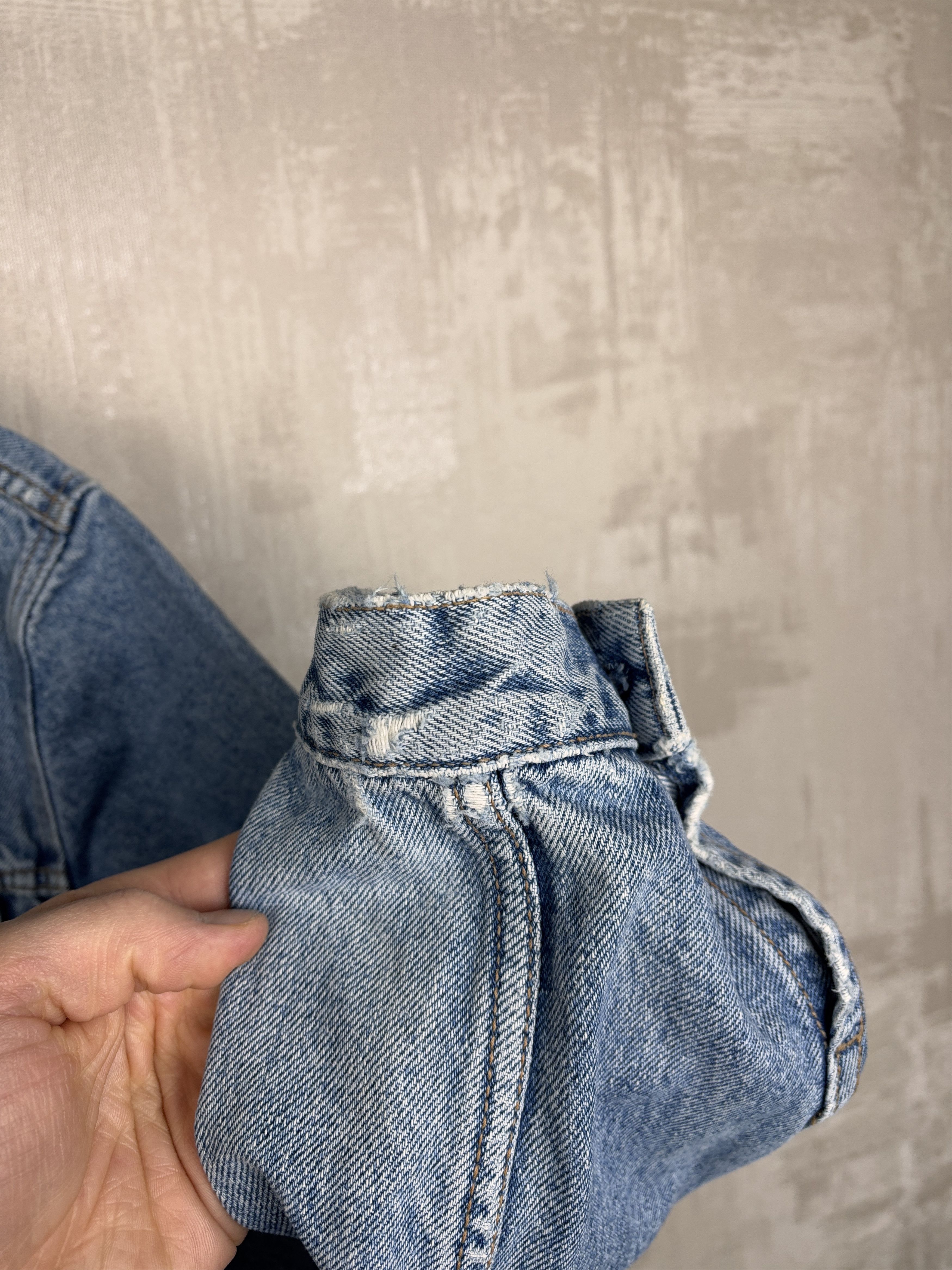 Levi's Vintage Levi's 70503 02 Distressed Denim Trucker Jacket Size US XL / EU 56 / 4 - 13 Thumbnail