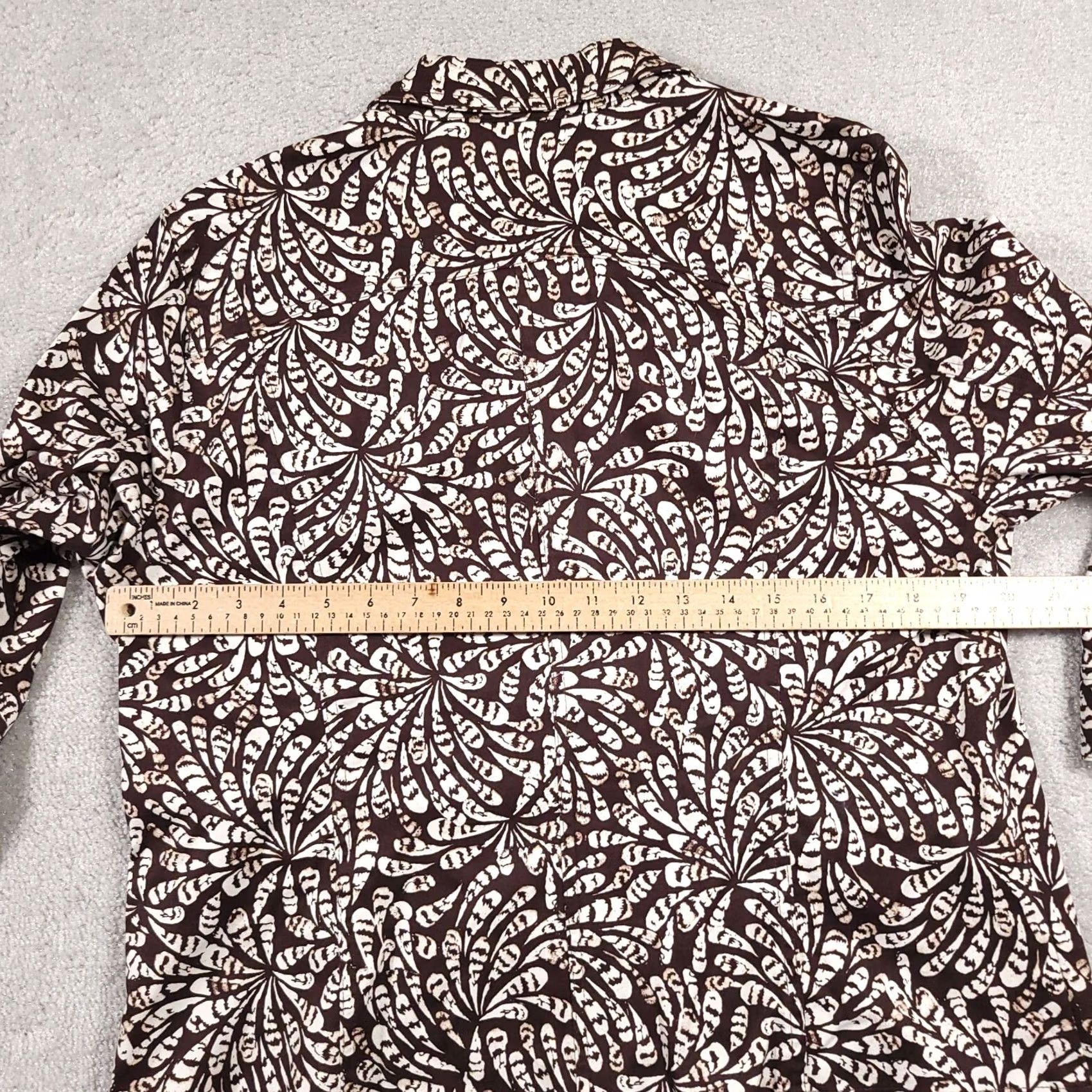 Vintage Christopher & Banks Button Up Shirt Jacket Women's Large Brown Floral Pockets Shirt Jacket Womens L Brown Floral Pockets Size L / US 10 / IT 46 - 6 Thumbnail