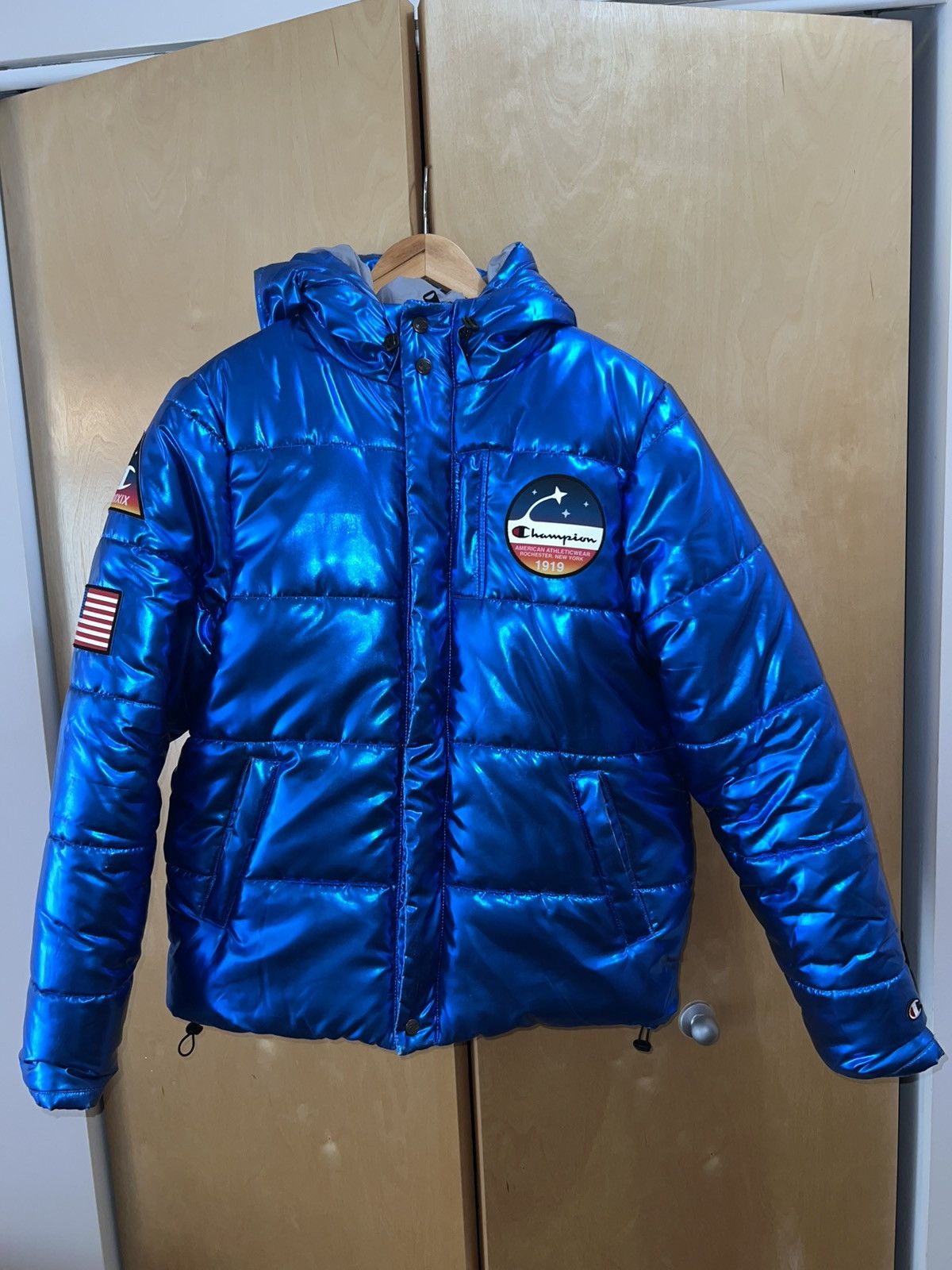 Champion Champion x NASA PufferJacket Mens Sizing Blue Space Size US M / EU 48-50 / 2 - 1 Thumbnail