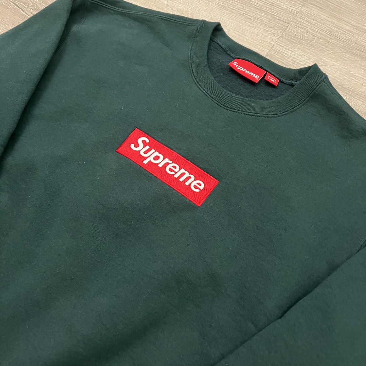 Supreme Supreme Box Logo Crewneck FW22 Size US M / EU 48-50 / 2 - 11 Thumbnail