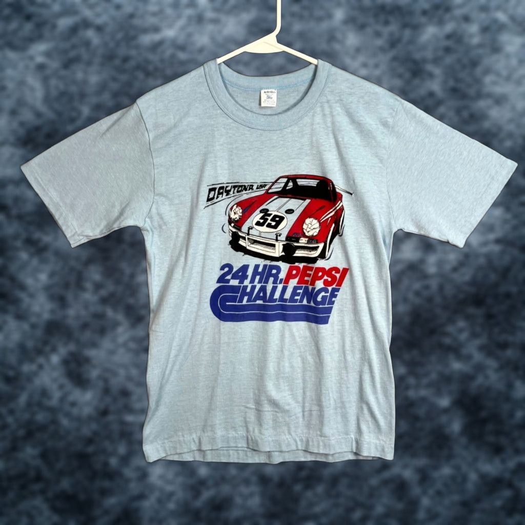 Vintage VINTAGE 70s Daytona 24 Hour Pepsi Porsche T Shirt Men's Large Blue Cotton Retro Motorsport Size US L / EU 52-54 / 3 - 1 Thumbnail