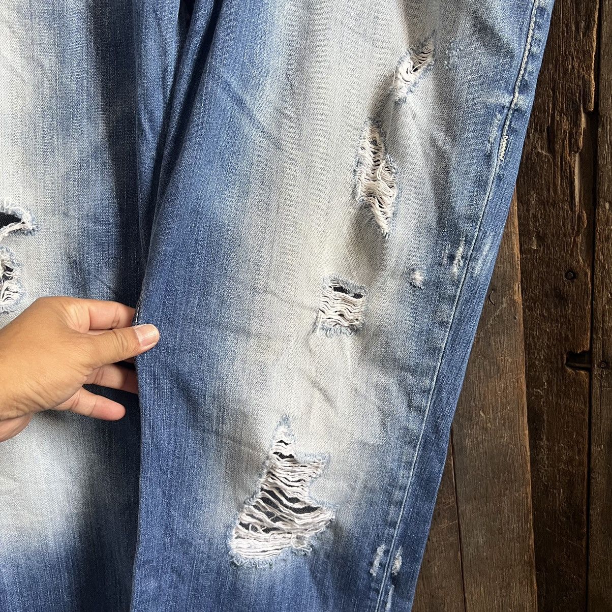 True Religion True Religion Straigt Cut Distressed Denim Jeans Size US 38 / EU 54 - 4 Thumbnail