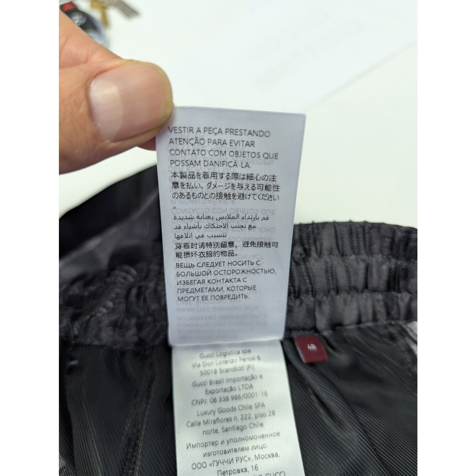 Gucci o1rshd1 Flora & Fauna Print Silk Shorts in Anthracite Gray Size US 32 / EU 48 - 21 Thumbnail
